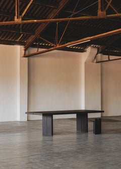 Mesa de comedor contemporánea "Murakami" de Obstacles, roble macizo, aceite