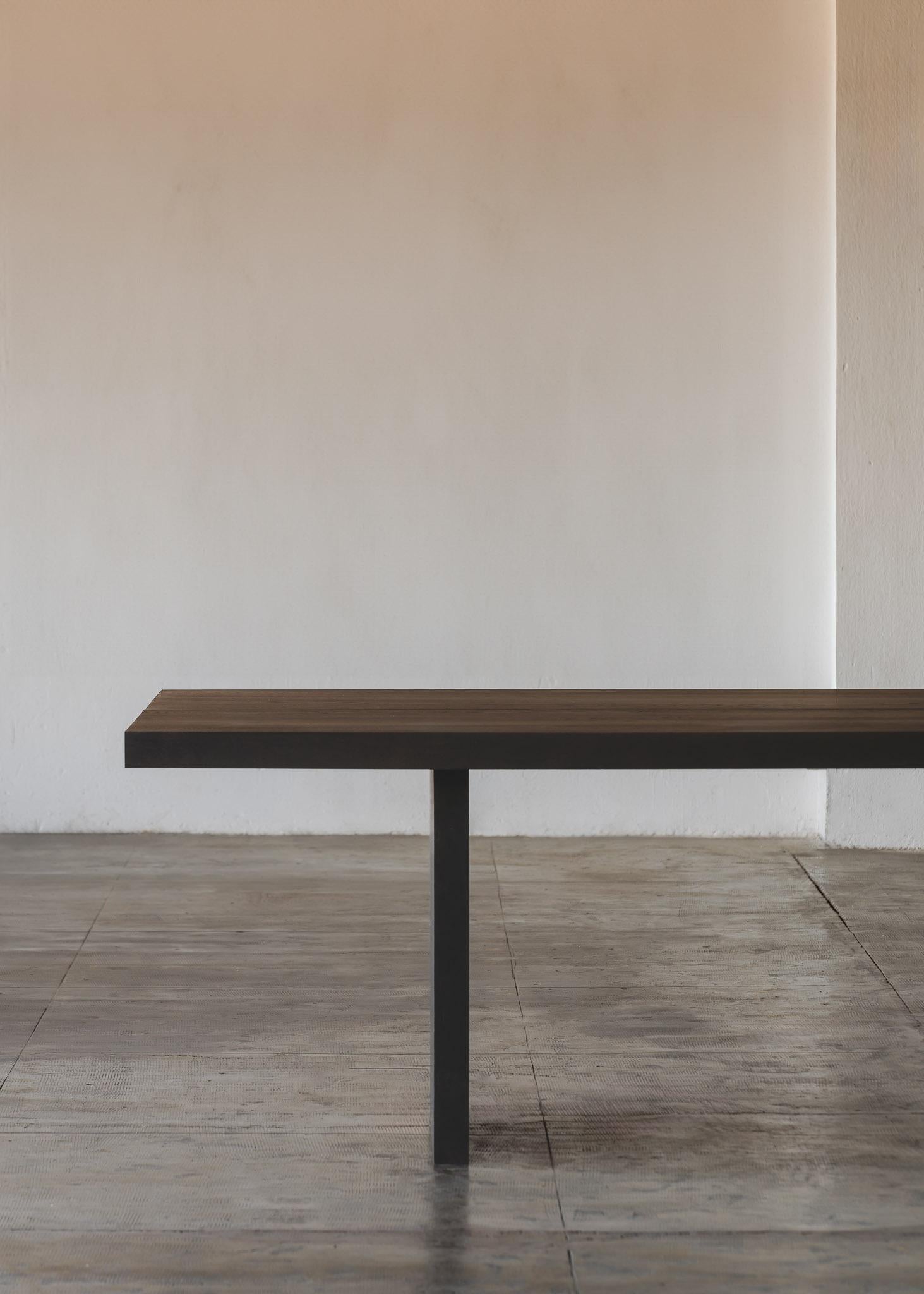 Tavolo da pranzo contemporaneo 