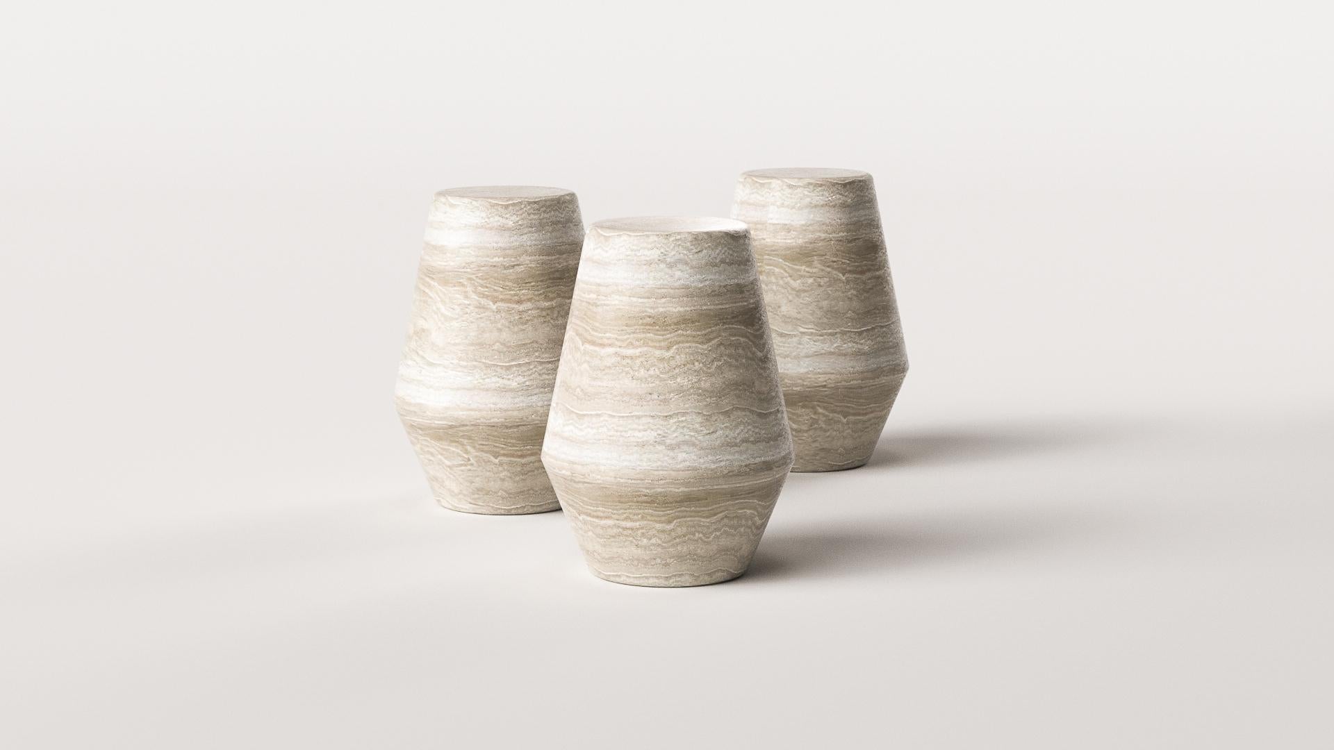 Pierre Contemporary Dolmen - Table d'appoint by Arthur Vallin en vente