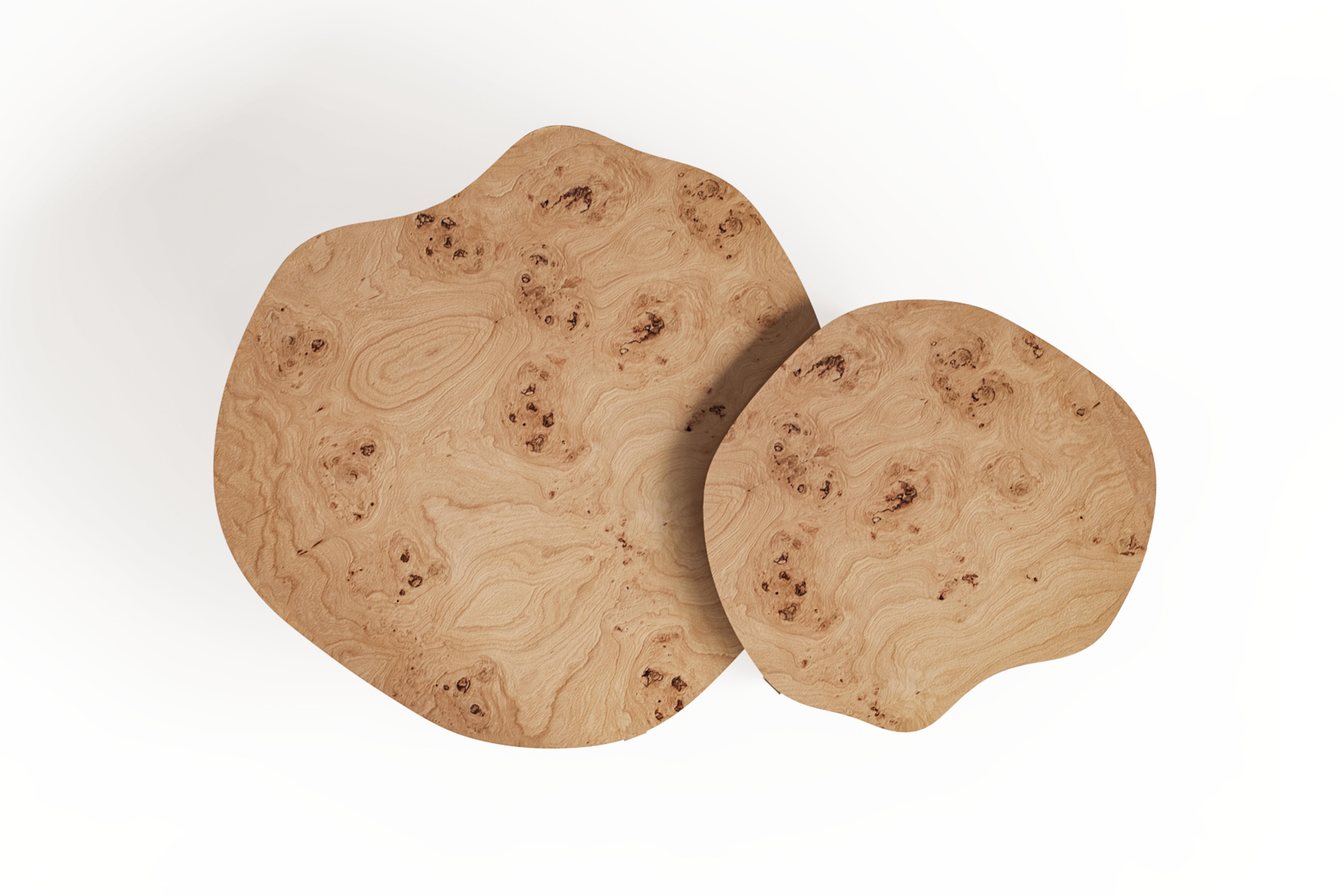 Portoghese Tavolino da caffè contemporaneo Dornes, set/2, radice di Oak, fatto a mano da Greenapple in vendita