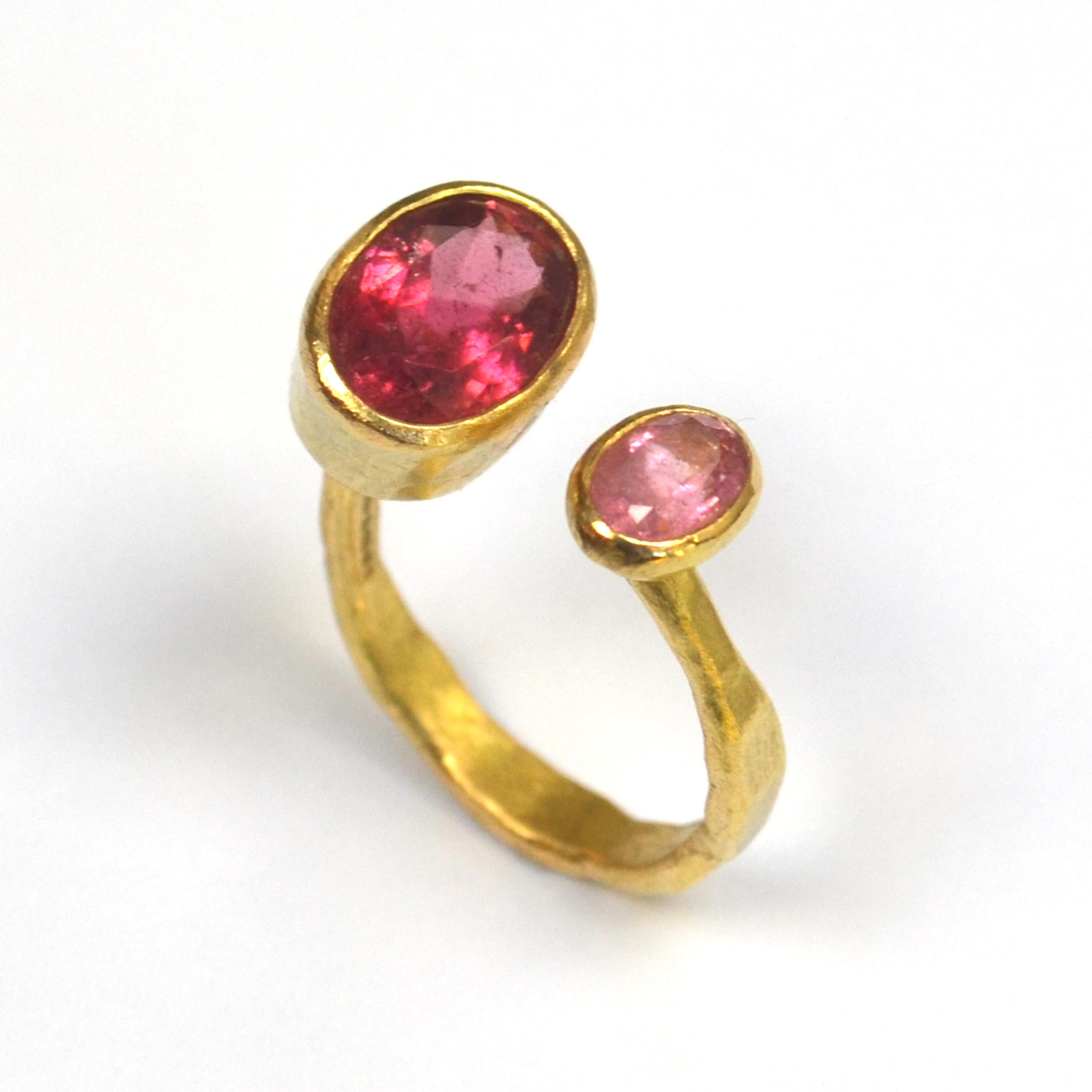 Oval Cut Contemporary Double Pink Tourmaline 18 Karat Gold Handmade Ring by Disa Allsopp For Sale
