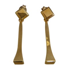 Contemporary Drop Earrings in 18ct Gold, Hallmarked London 2003