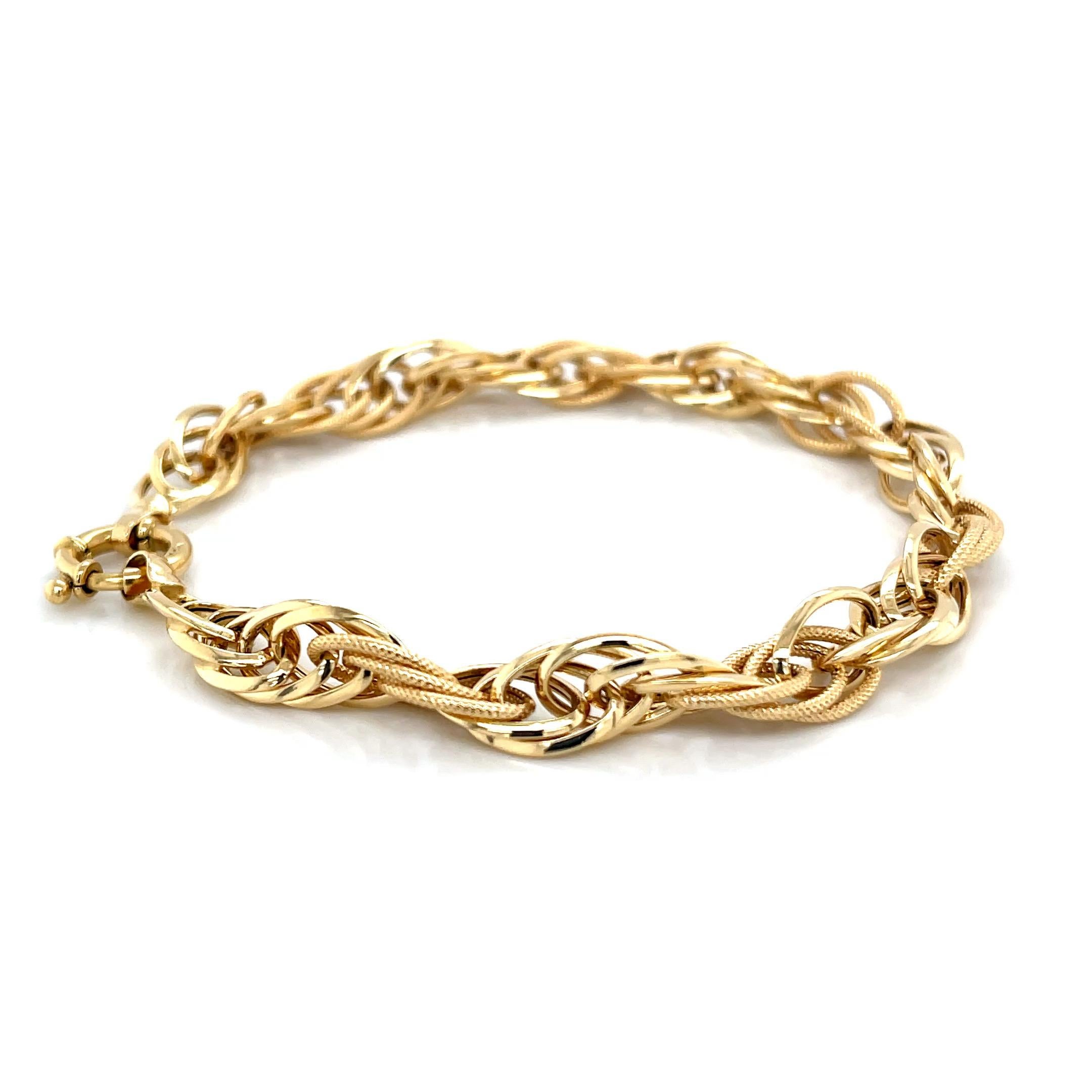 Bracciale a catena a doppia finitura in oro 18K In condizioni Nuovo in vendita a Ridgefield, CT