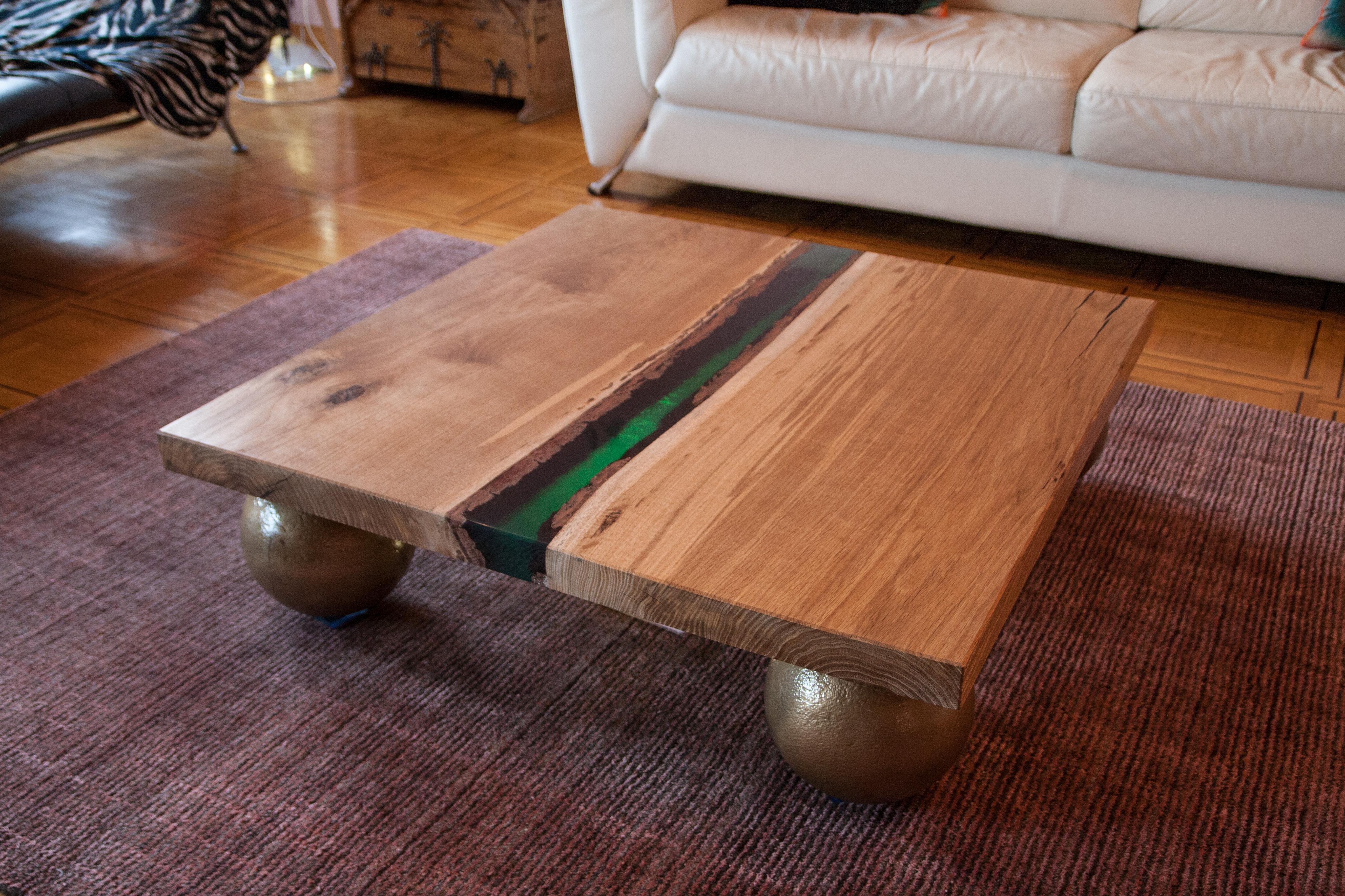 Modern Contemporary Durmast Coffee Table with Emerald Resin Band and Bowling Balls Base For Sale