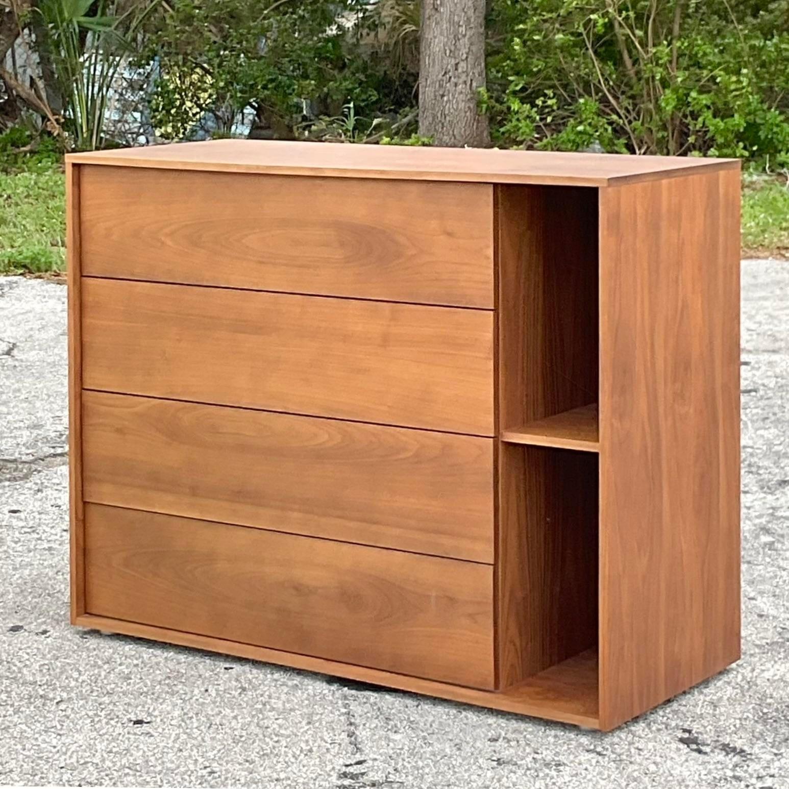 Legno Comò Dwr Parallele Contemporaneo in vendita