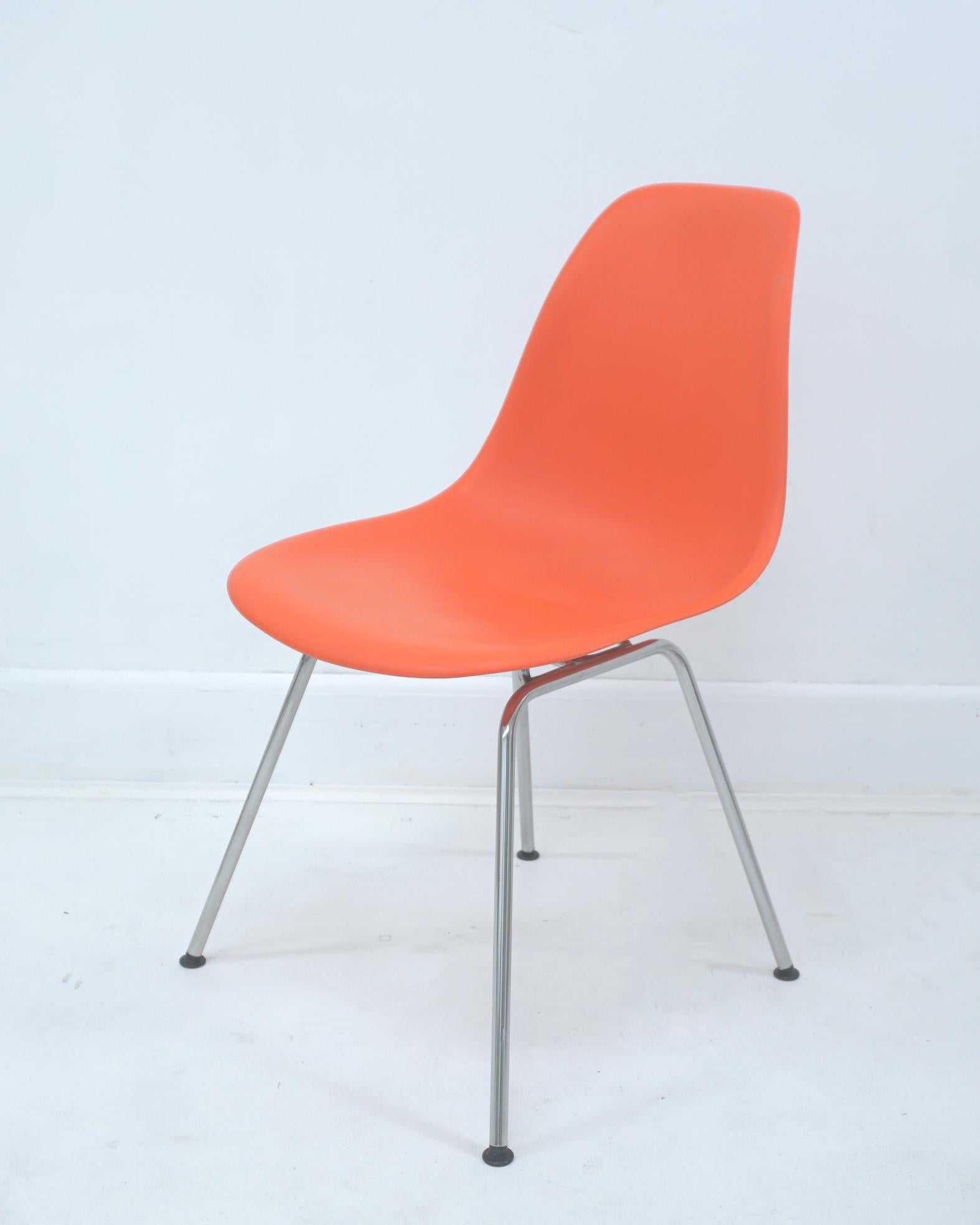 American Contemporary Eames Orange Red Molded Plastic Side Chair For Sale