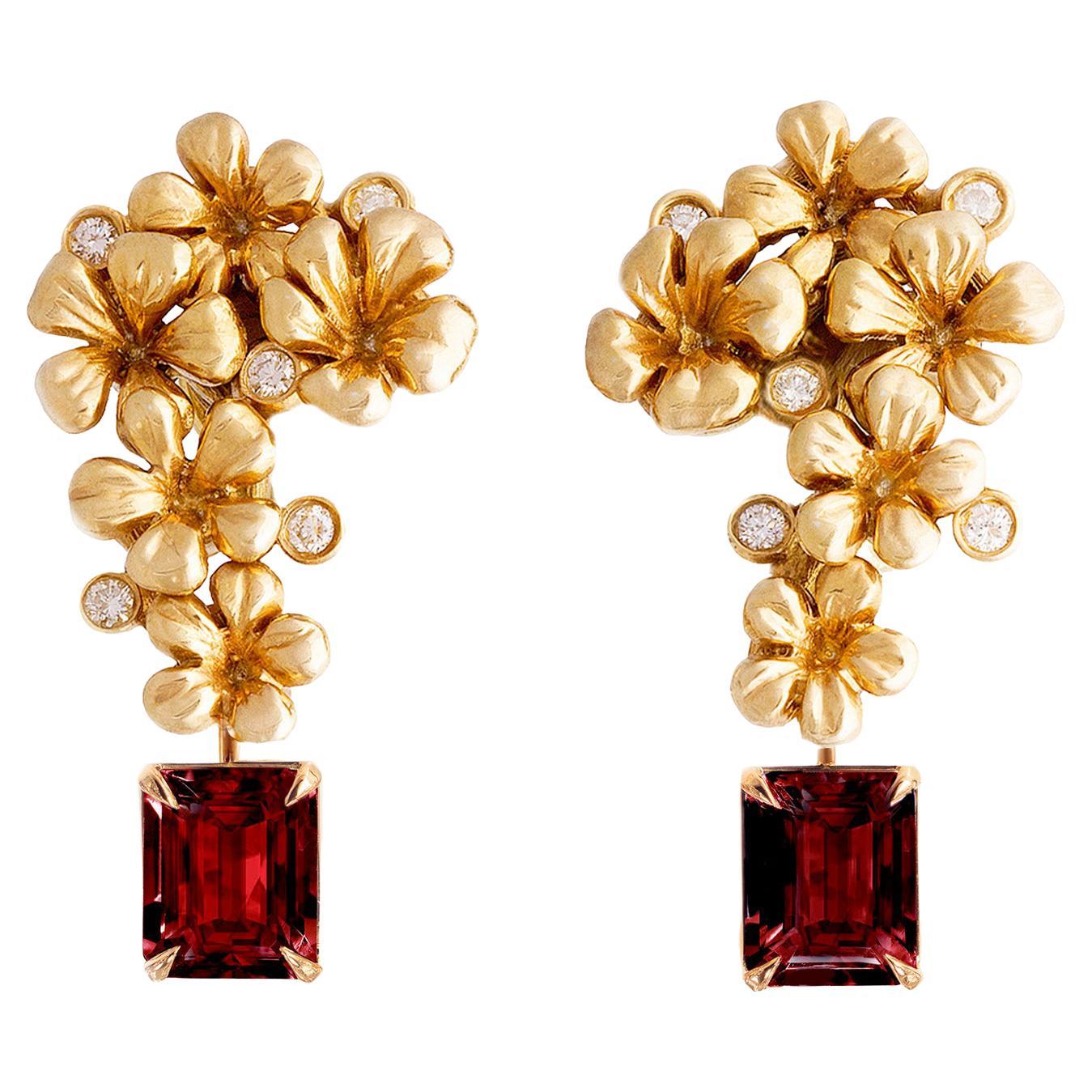 Contemporary Earrings in Eighteen Karat Yellow Gold with Natural Rubies 
