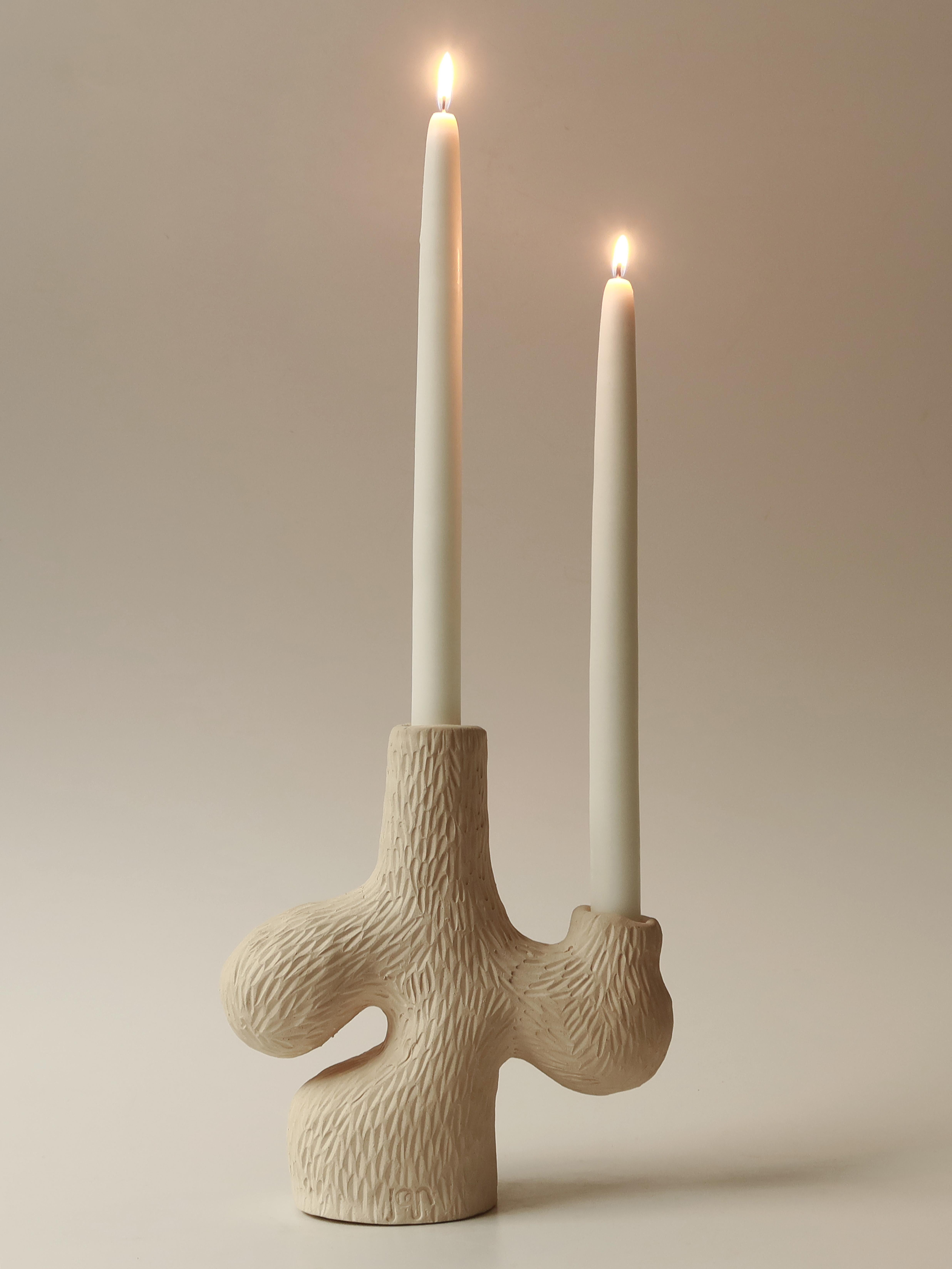 Contemporary Earthy forest candelabra 01 handcrafted by Jan Ernst  (Keramik) im Angebot