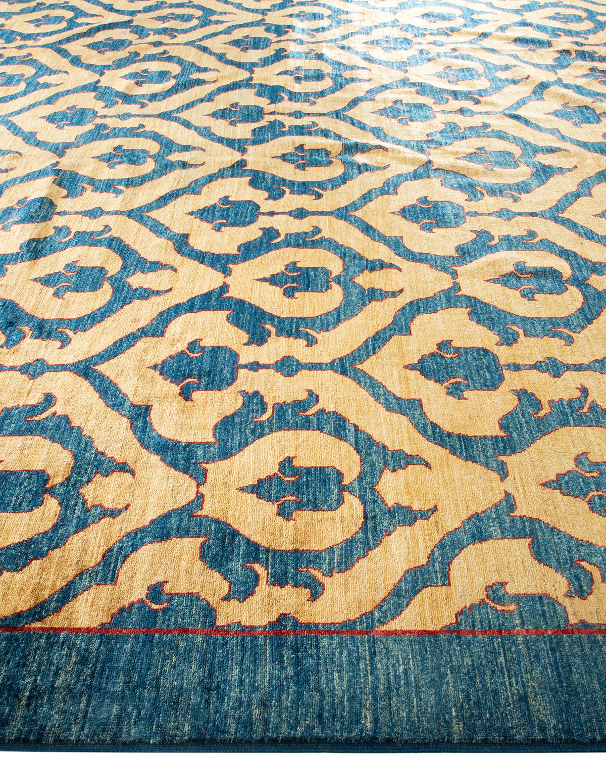 Contemporary Eclectic Hand Knotted Wool Blue Area Rug In New Condition For Sale In Norwalk, CT