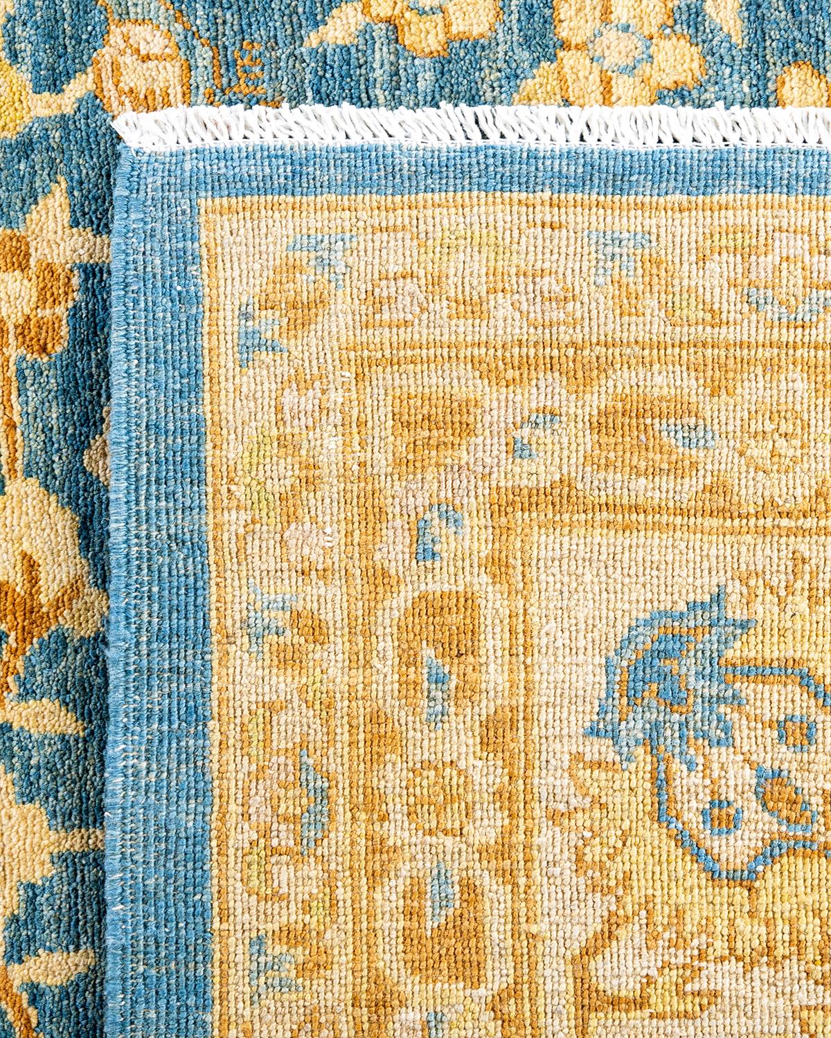 Contemporary Eclectic Hand Knotted Wool Blue Square Area Rug  (21. Jahrhundert und zeitgenössisch) im Angebot