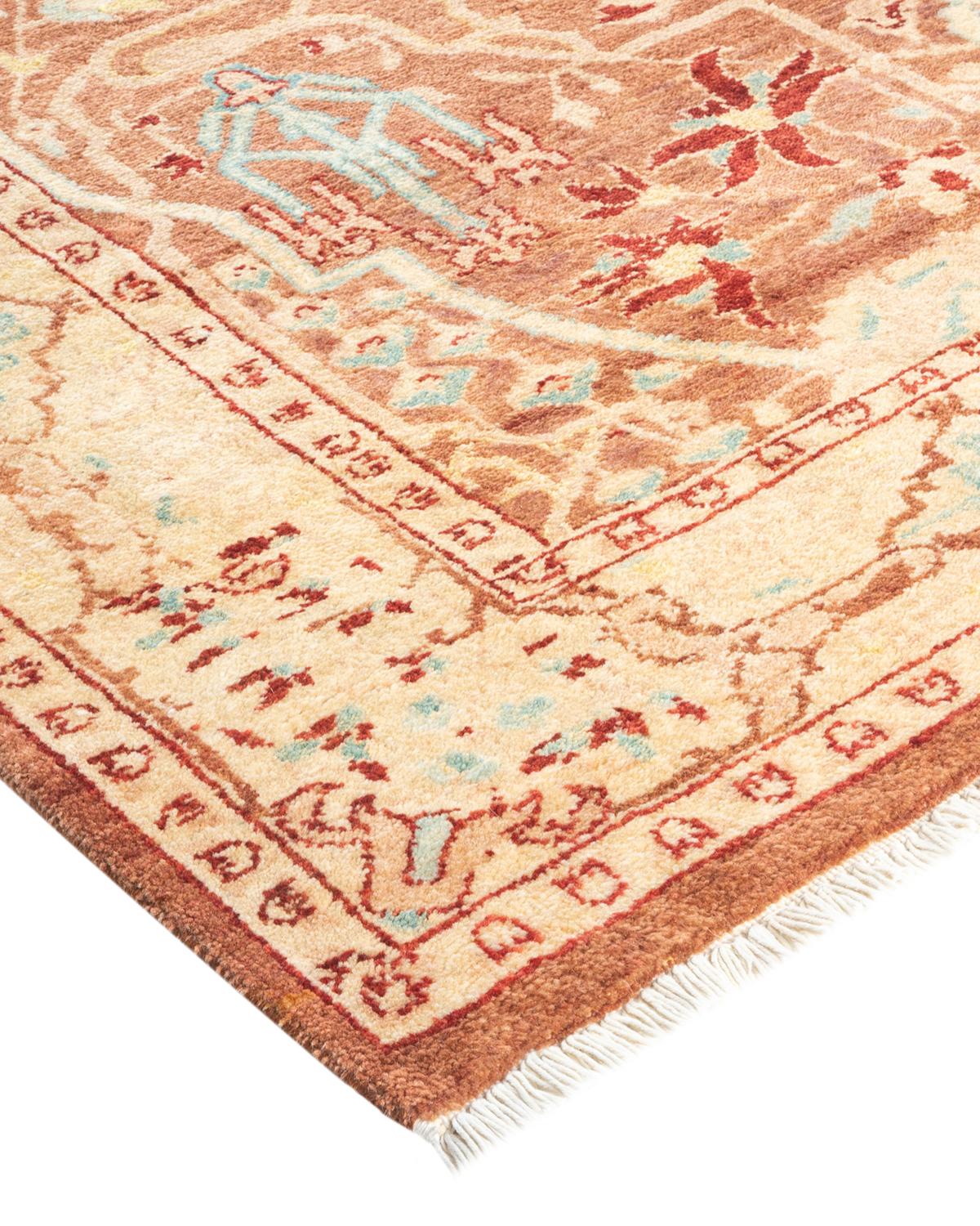 Con palette sobrie e disegni allover, i tappeti della Collezione Mogul doneranno una raffinatezza senza tempo a qualsiasi stanza. Influenzati da uno spettro di disegni turchi, indiani e persiani, gli artigiani che tessono a mano questi tappeti di