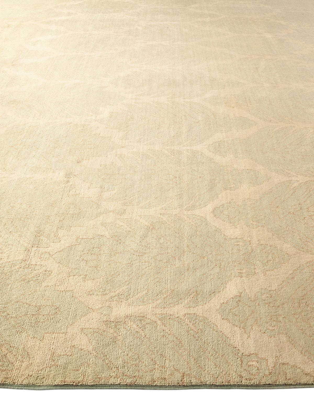 Alfombra contemporánea ecléctica de lana anudada a mano verde en Nuevo estado para la venta en Norwalk, CT