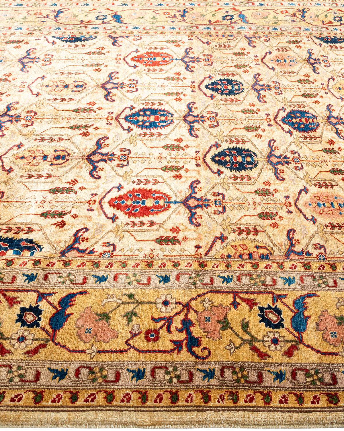 Contemporary Eclectic Hand Knotted Wool Ivory Area Rug im Zustand „Neu“ im Angebot in Norwalk, CT
