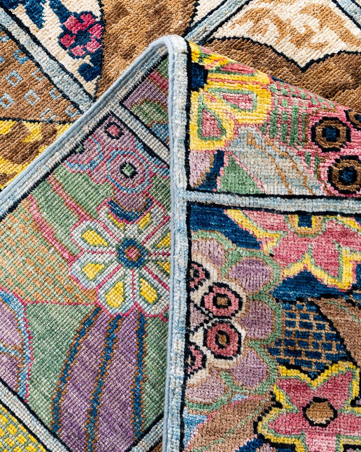Tappeto Eclettico Contemporaneo in Lana Multi Annodato a Mano in vendita 1