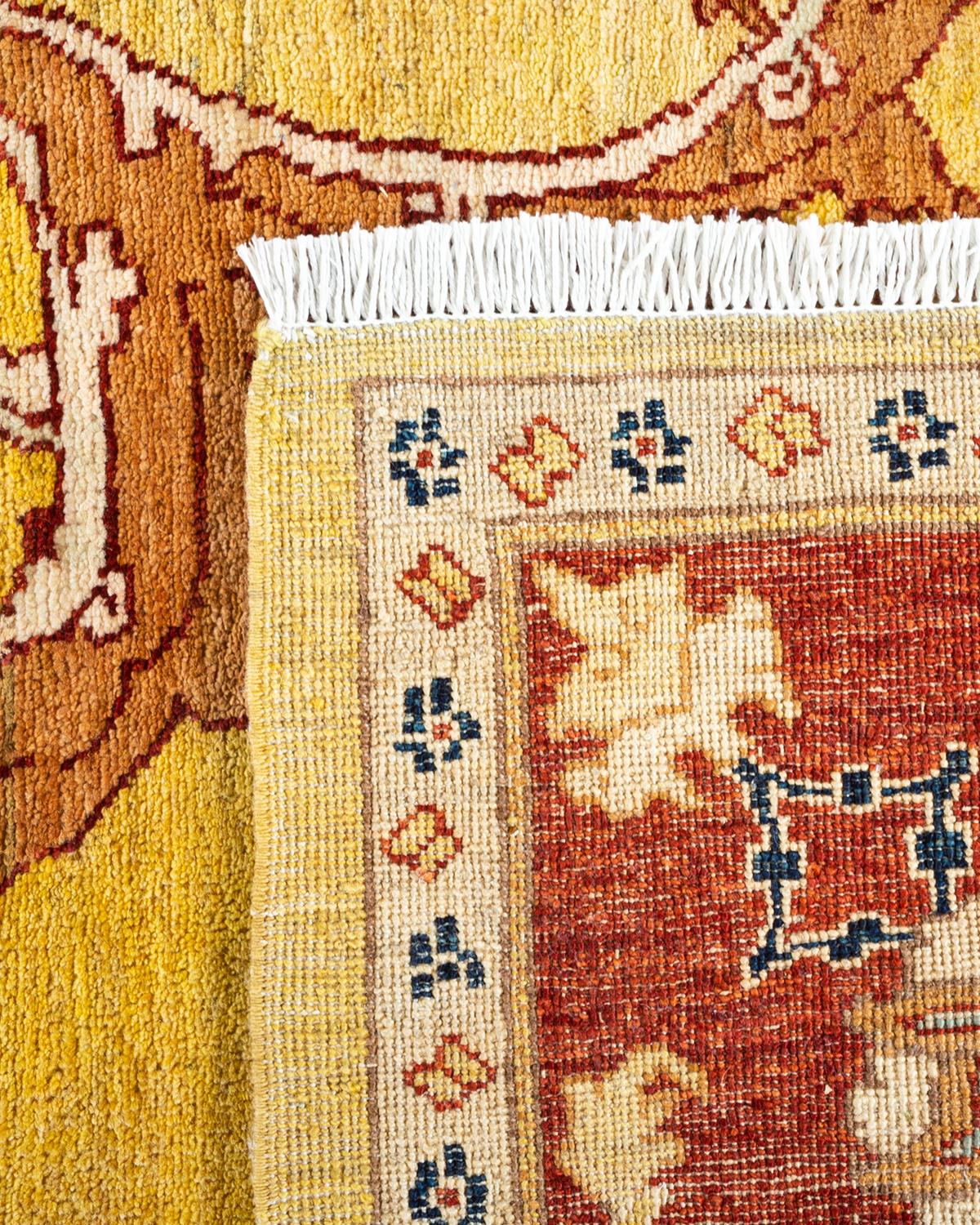 XXIe siècle et contemporain Tapis éclectique contemporain en laine nouée à la main jaune en vente