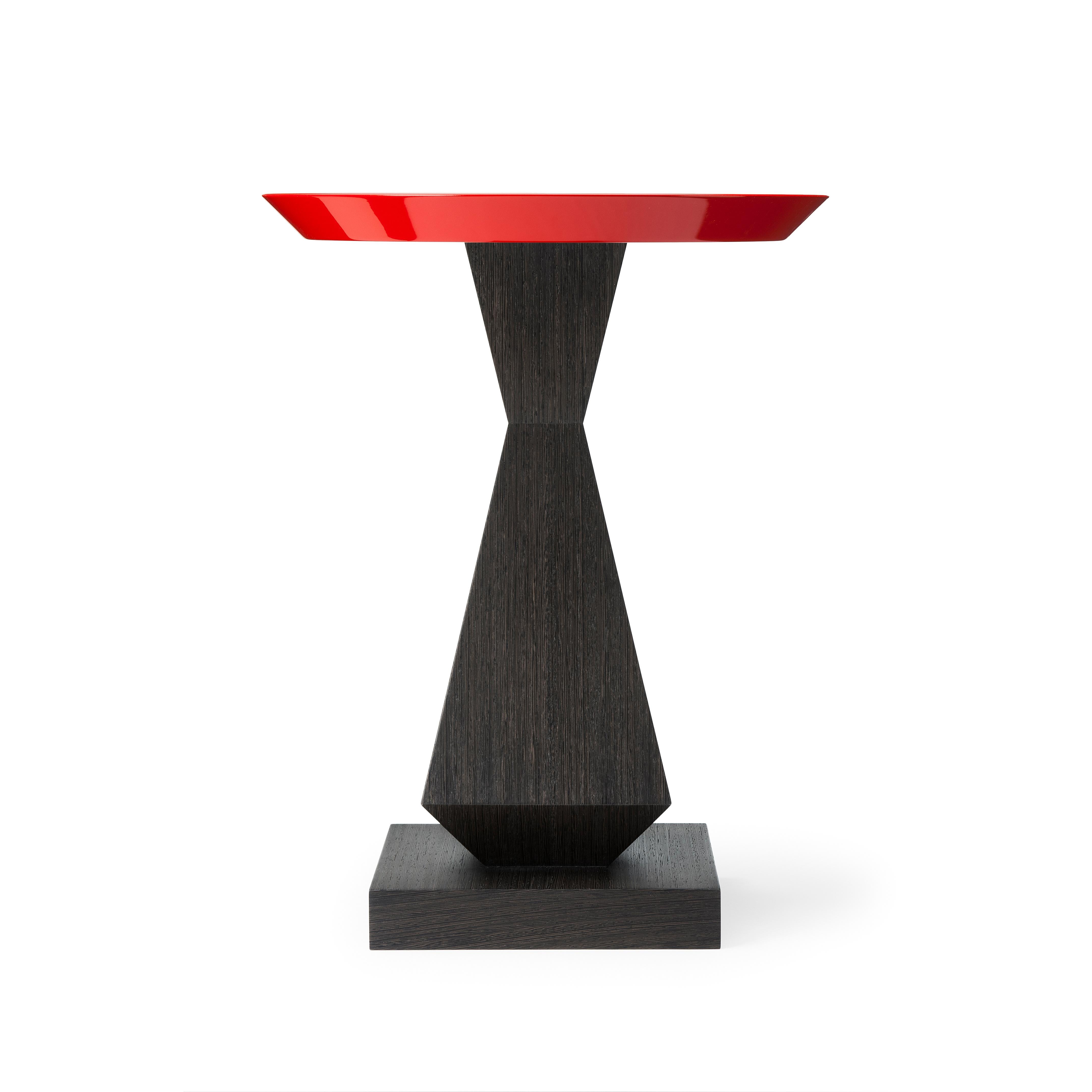 Contemporary Edo Esstisch in Eiche oder Nussbaum (Moderne) im Angebot