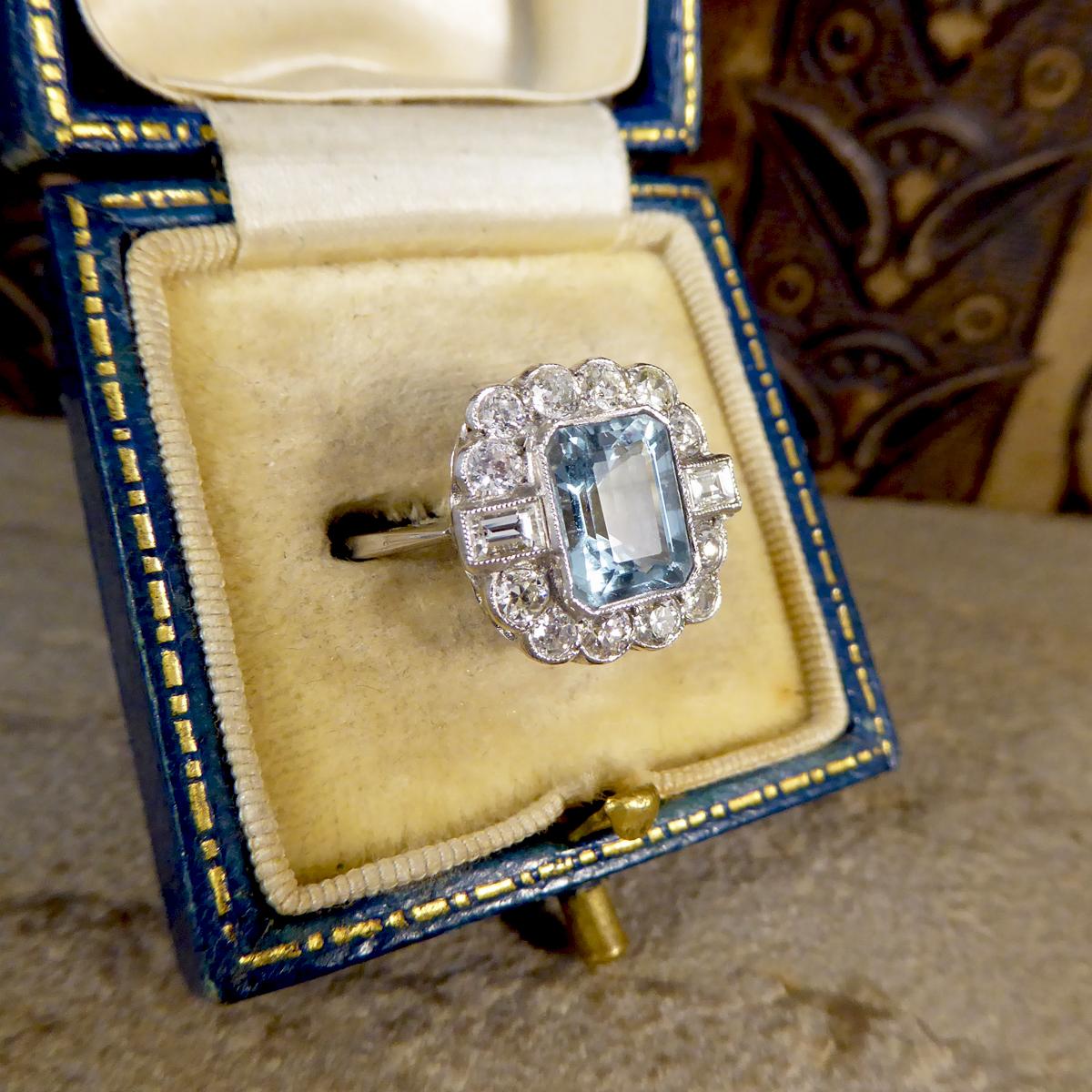 Contemporary Edwardian Style 1.60 Carat Aquamarine and Diamond Ring in Platinum 4