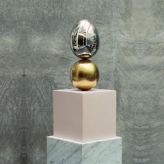 Œuf contemporain de réflexion I Sculpture en acier inoxydable de Pilar Zeta