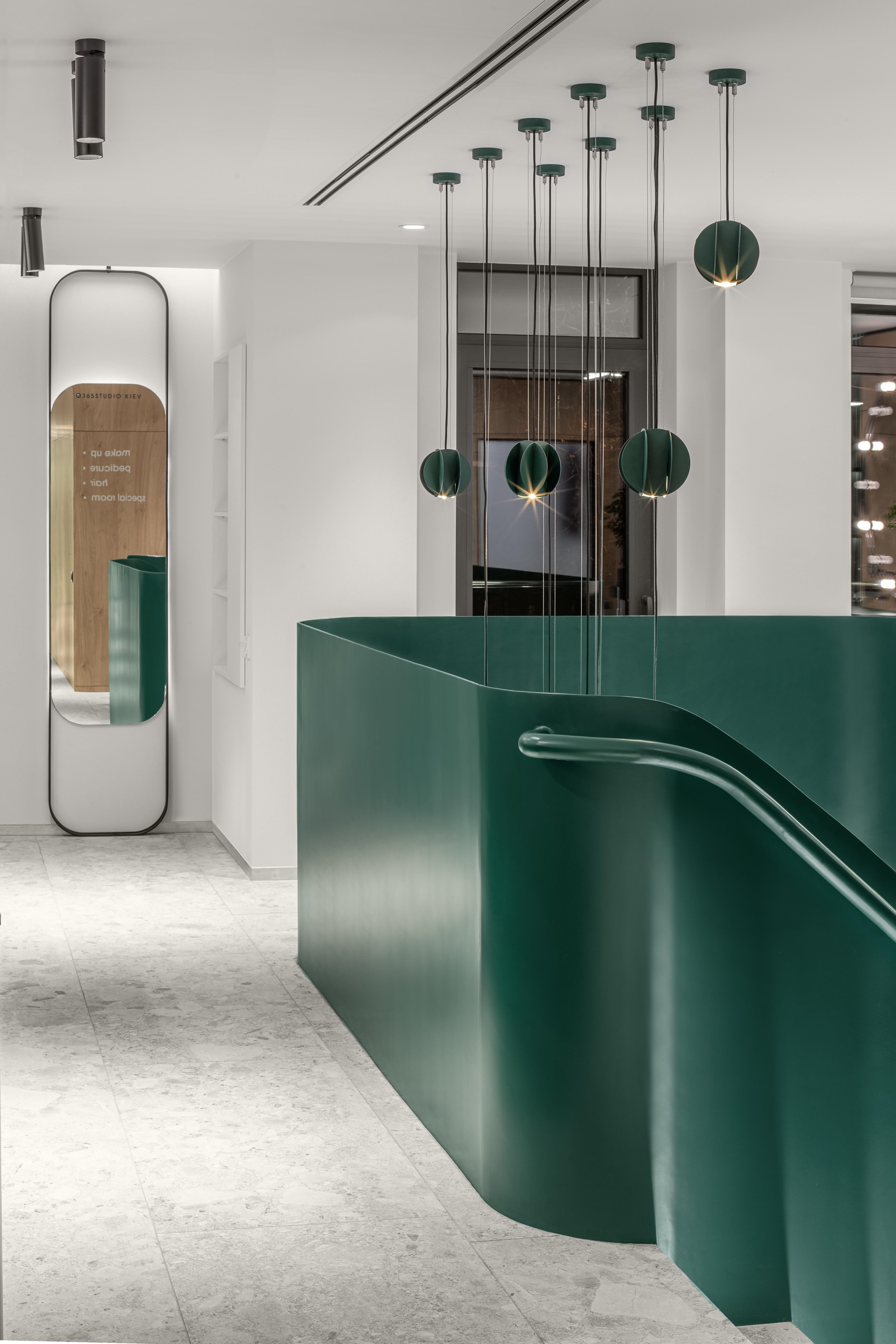 Contemporary El Stehleuchte CS3 von NOOM aus Edelstahl im Angebot 7