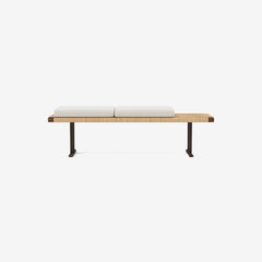 Banc contemporain 'El raval' par Man of Parts, Rohi Opera Calla