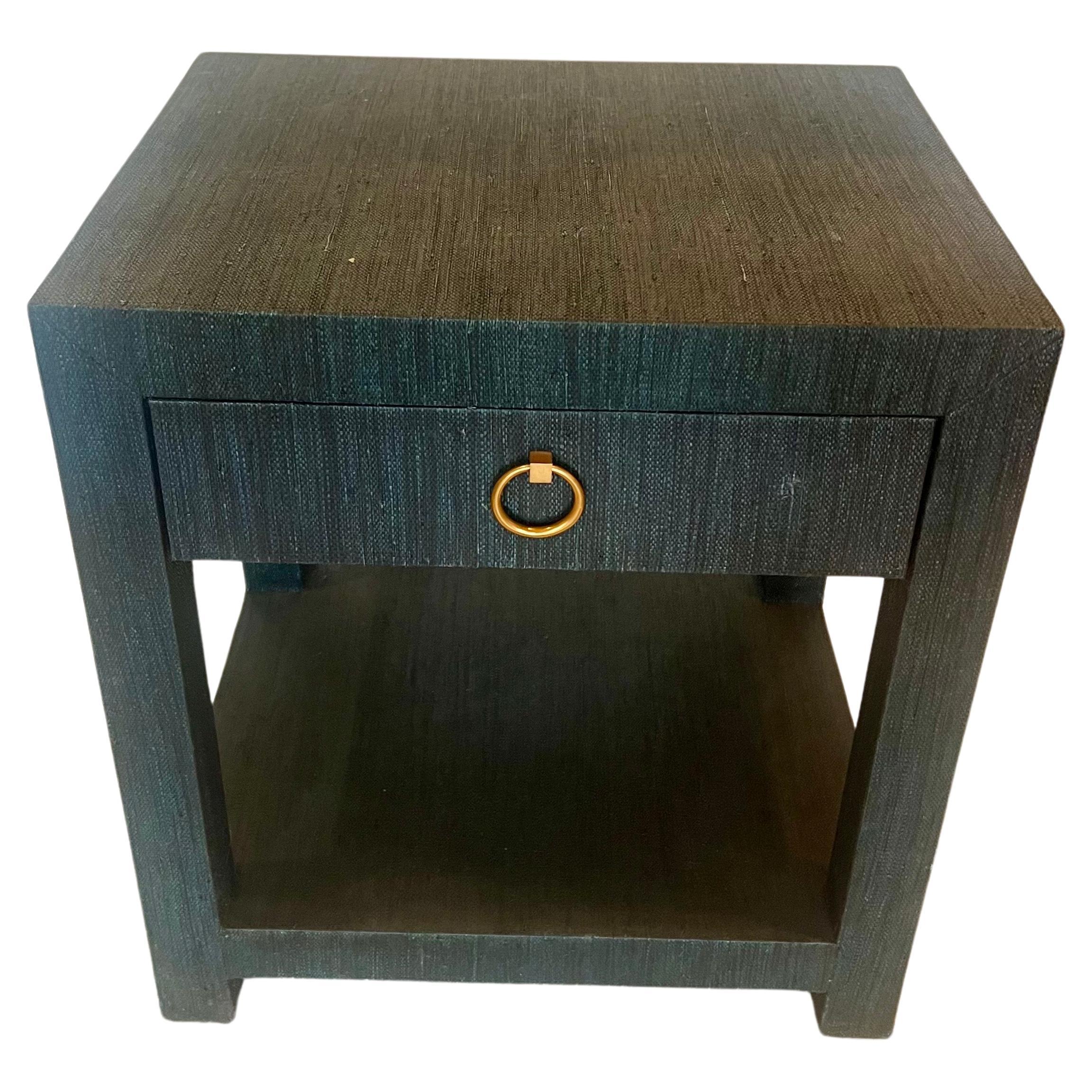 Contemporary Elegant Nightstand End Table in Linen by Serena & Lily In Excellent Condition For Sale In San Diego, CA