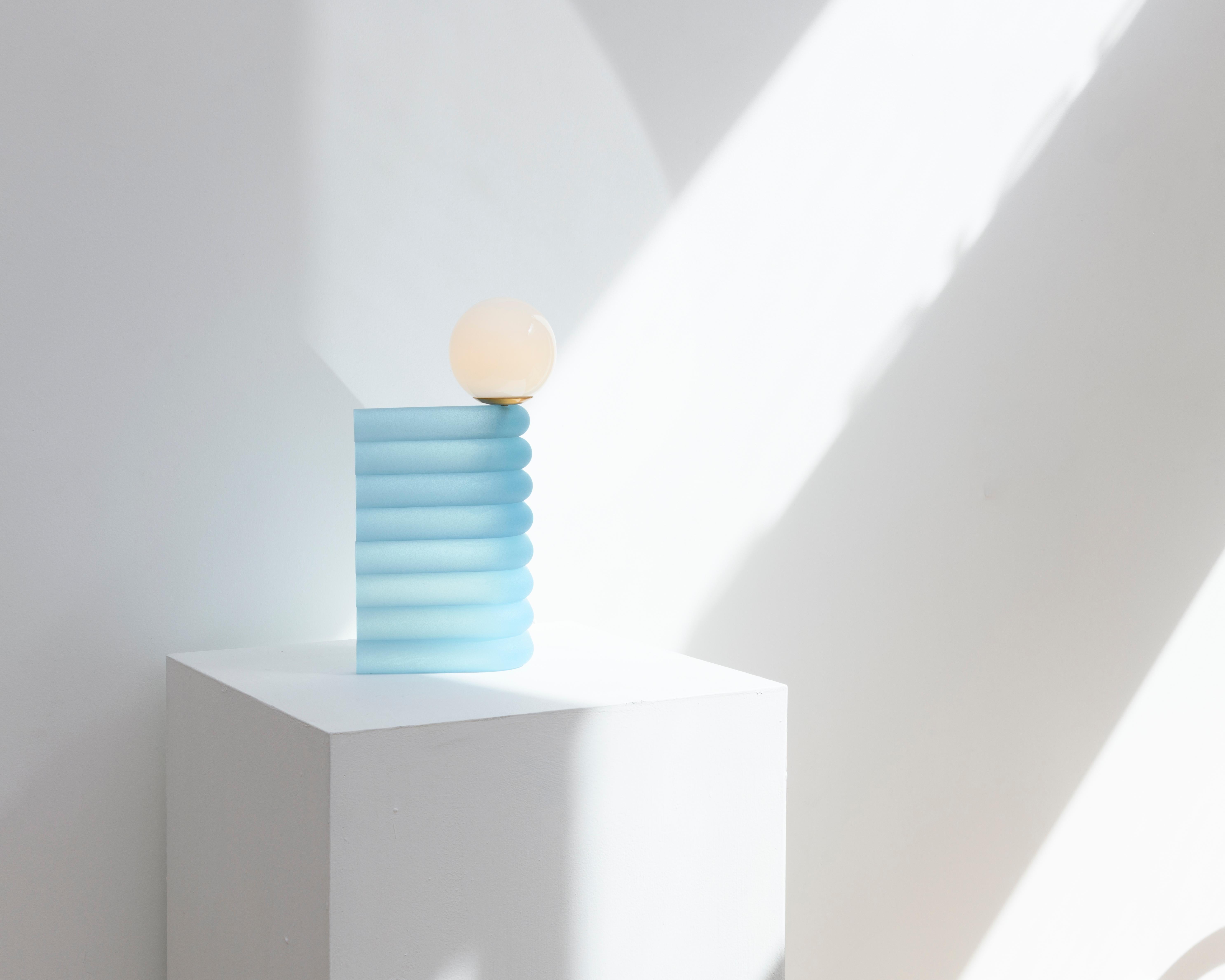 Modern Contemporary Elio Table Lamp in Handmade Coloured Resin For Sale