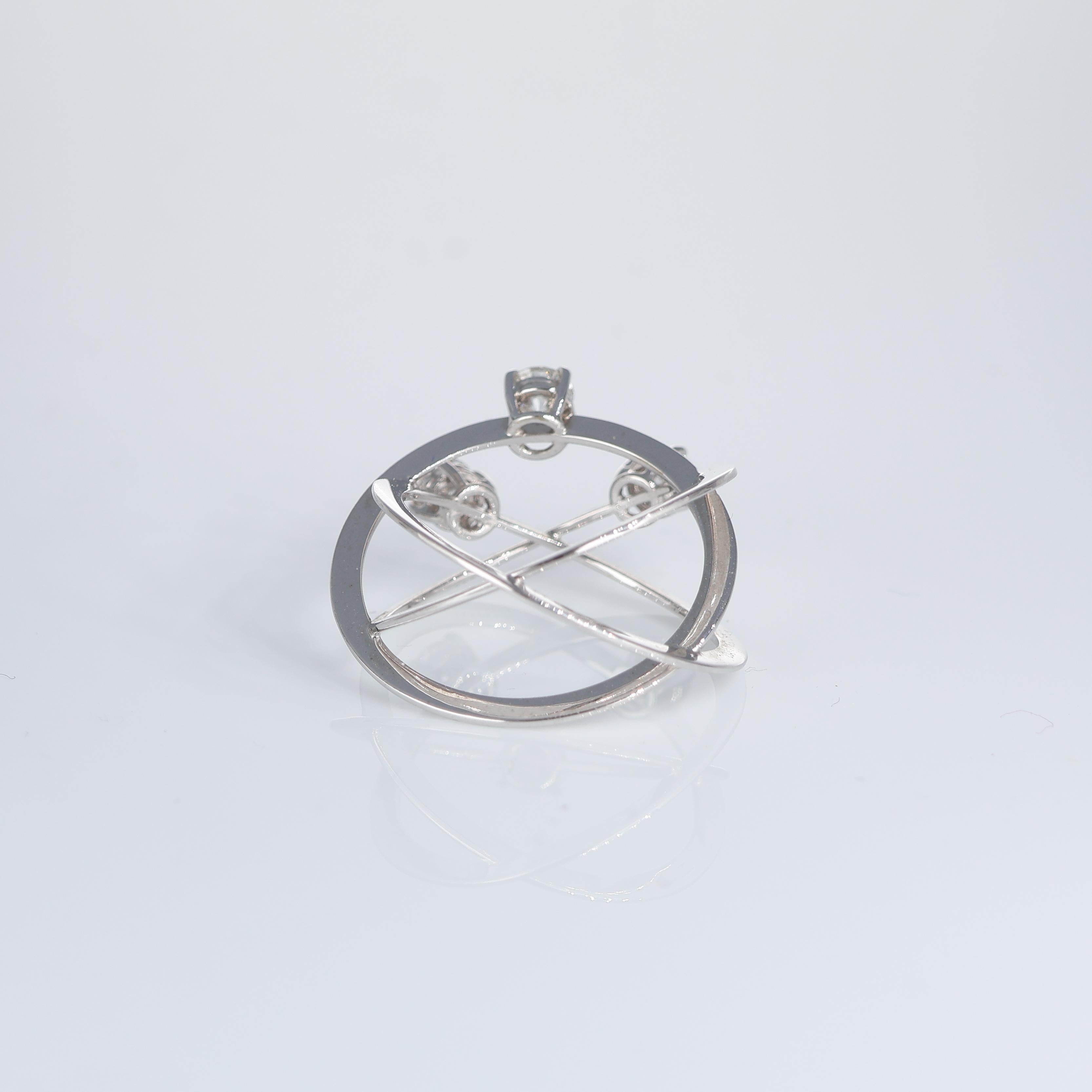 Women's or Men's Contemporary Ellipse White Diamond 0.76 carats Ring in 18kt White Gold For Sale