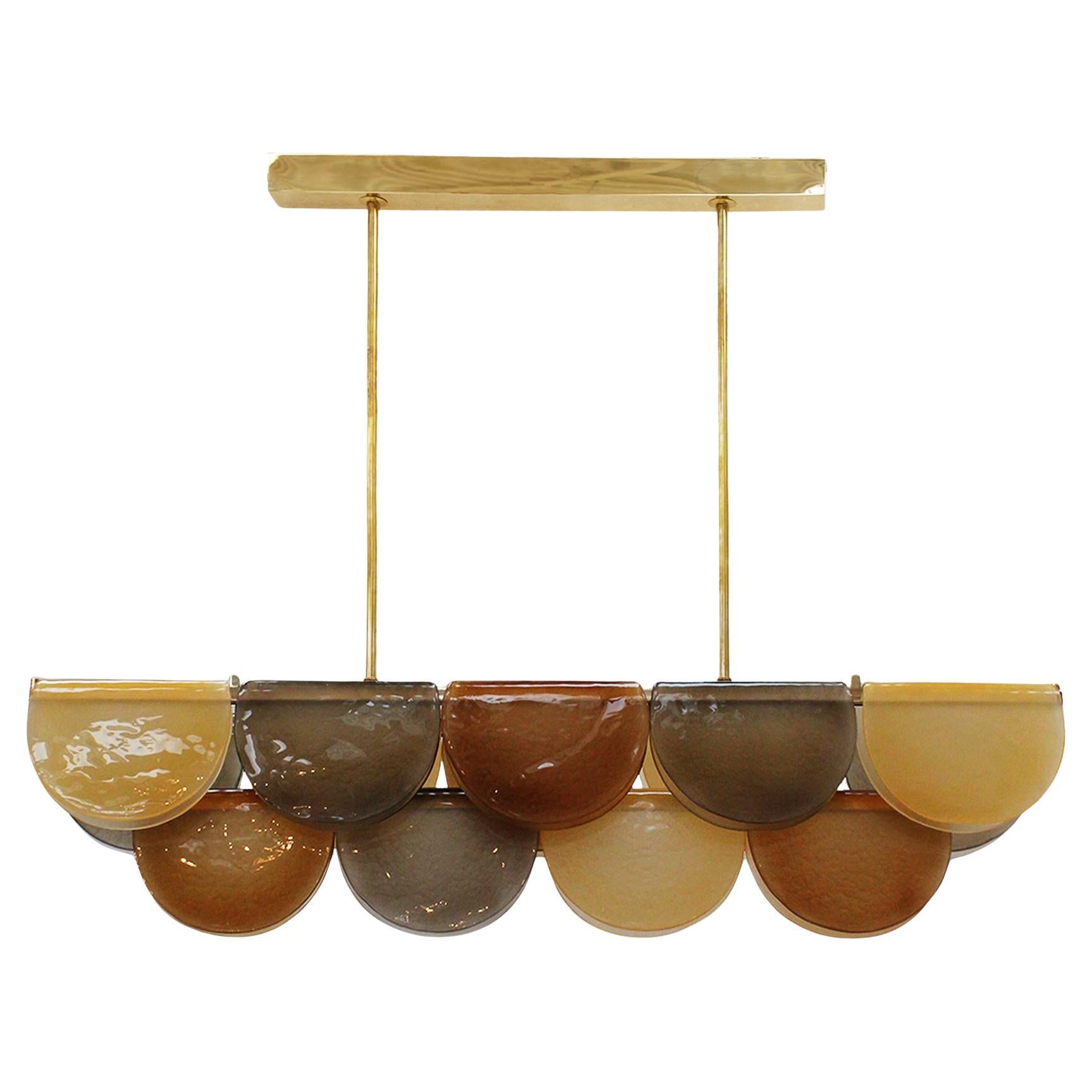 Plafonnier contemporain allongé en verre de Murano et laiton, Italie