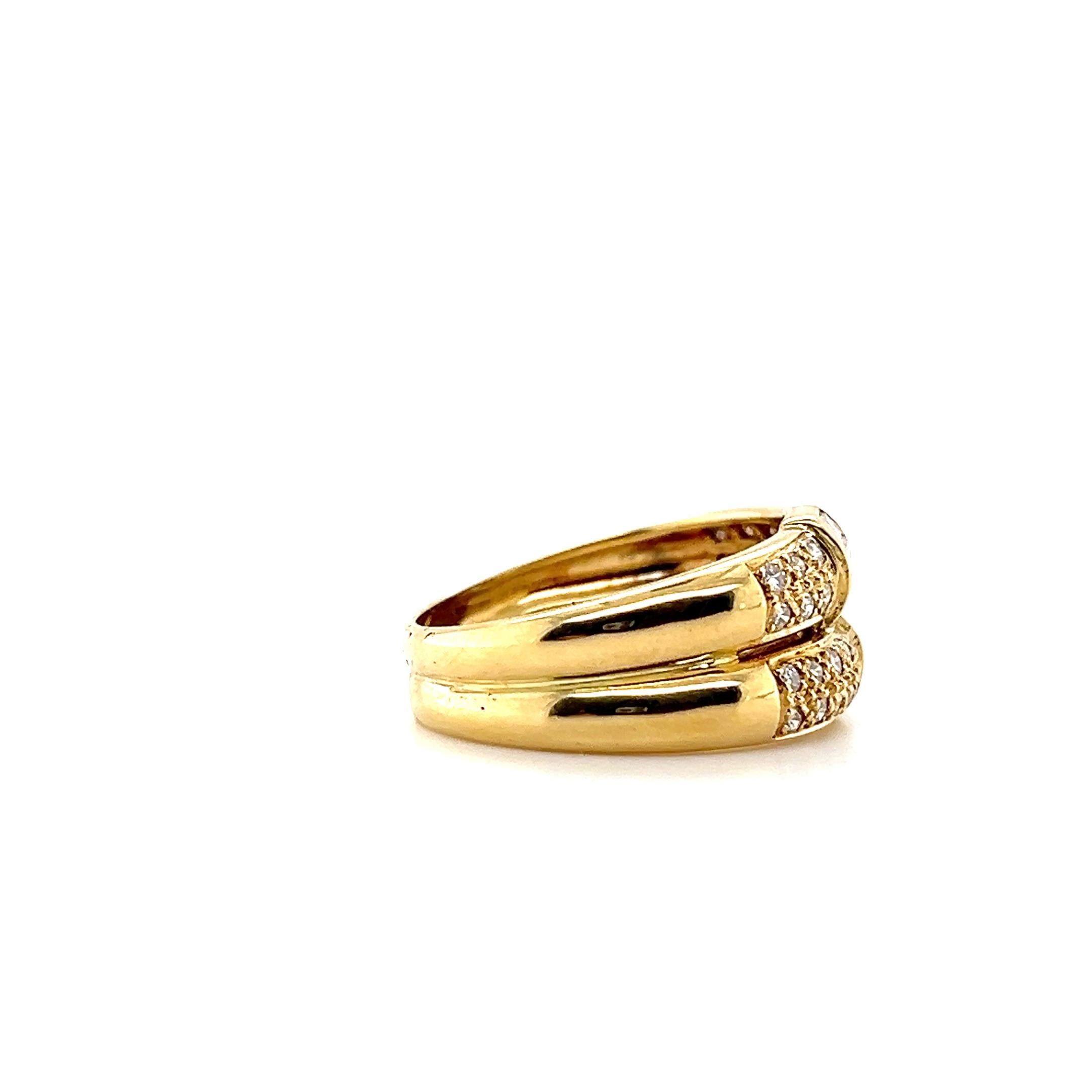 Contemporary Emerald and Diamond Yellow Gold Statement Ring For Sale 3