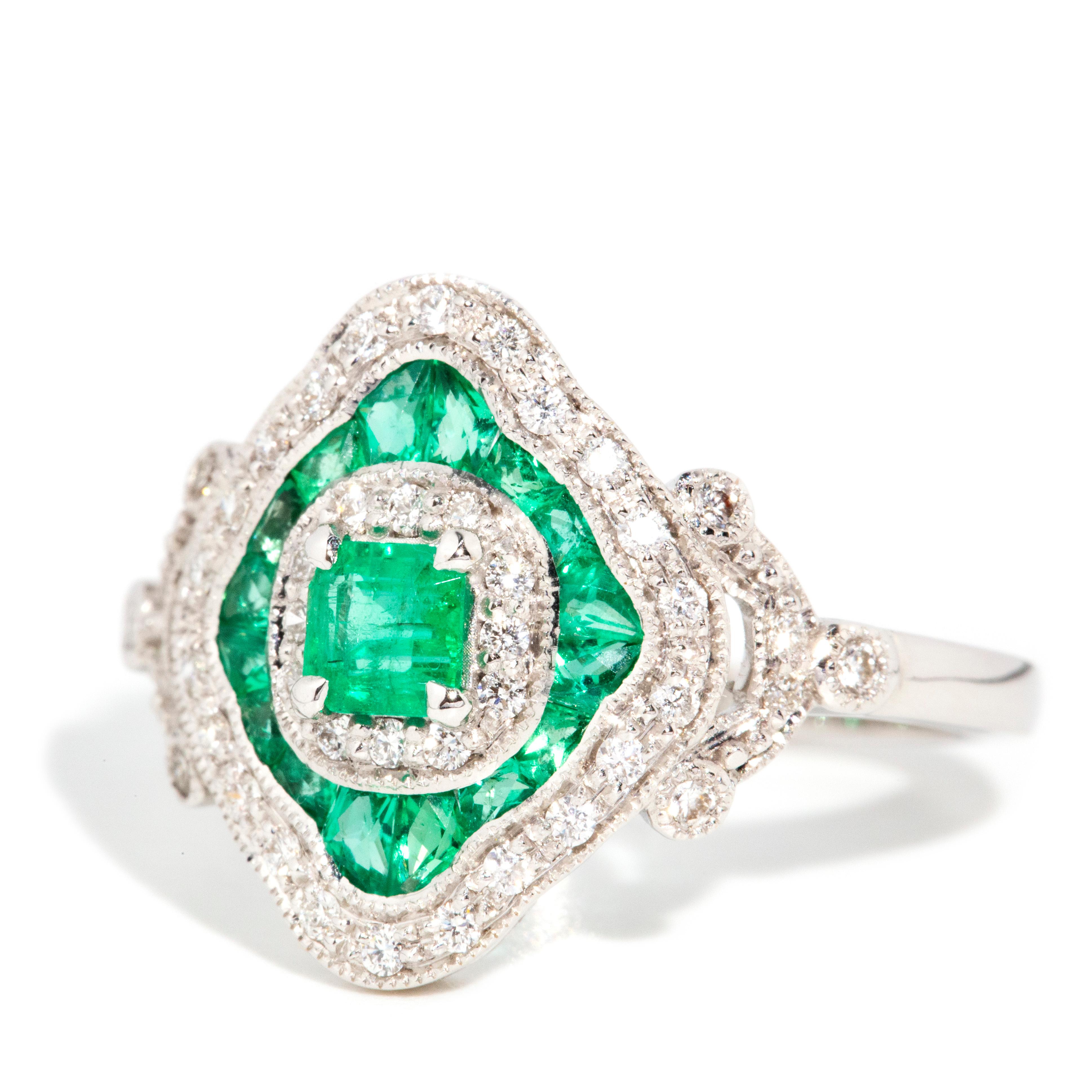 Square Cut Contemporary Emerald & Diamond Art Deco-Inspired 18 Carat White Gold Ring For Sale