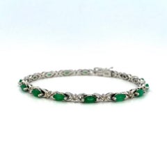 Contemporary Emerald Diamond Bracelet for Graduation Gift in 925 Silver