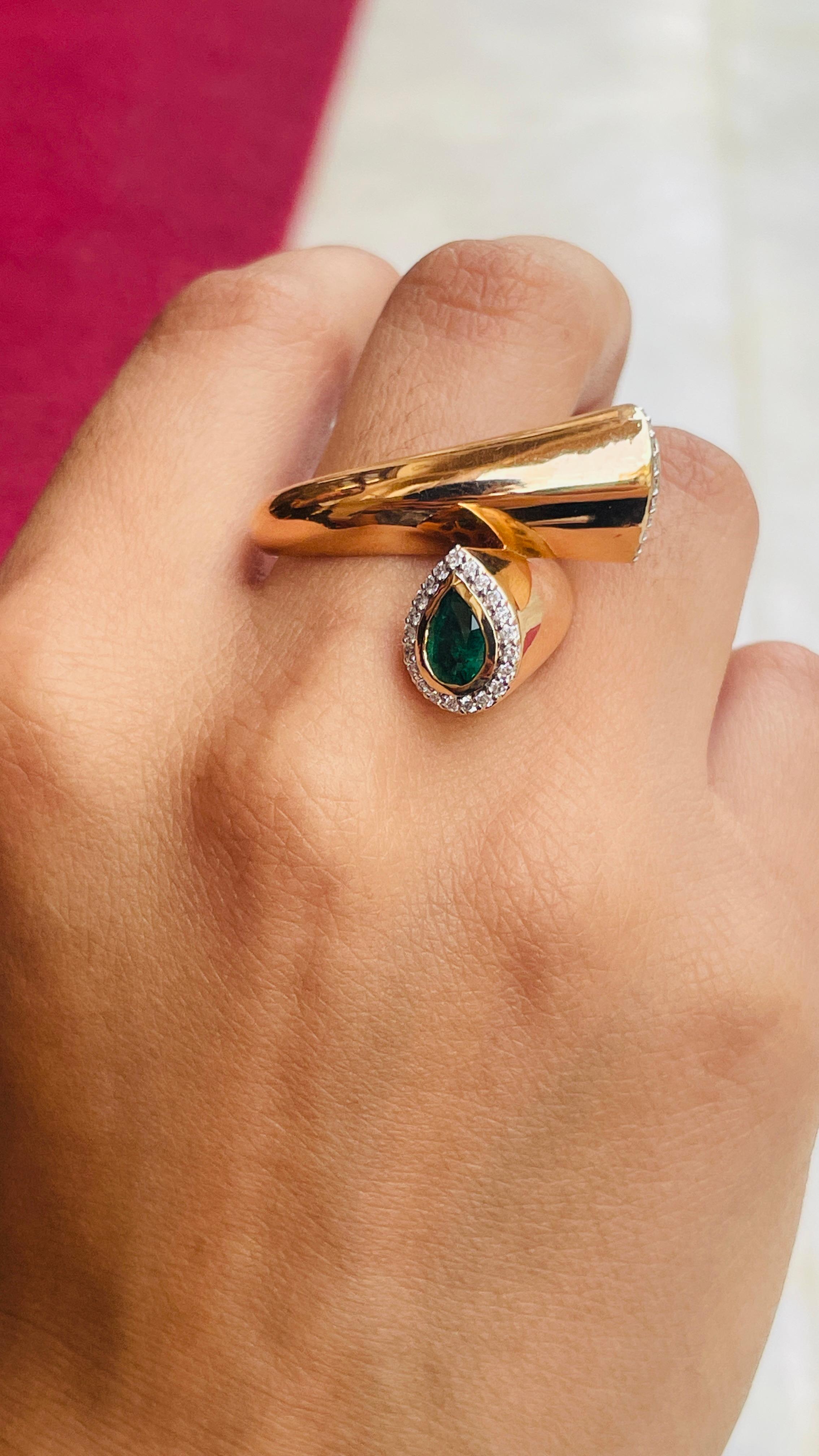 For Sale:  Contemporary Emerald Diamond Bypass Wedding Ring in 18k Solid Yellow Gold 2