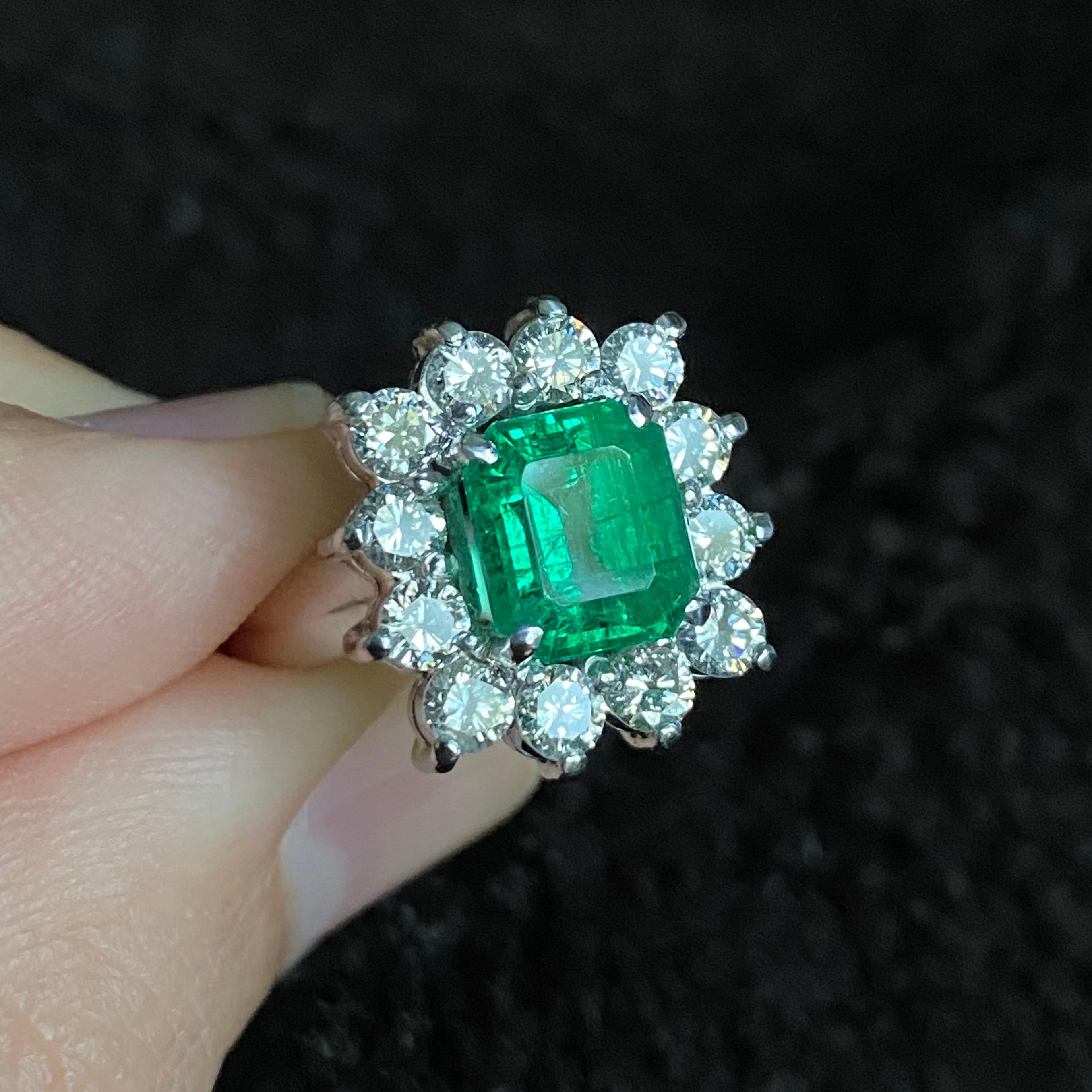 Contemporary Emerald Diamond Coronet Cluster Engagement Ring White Gold, 2010s 9