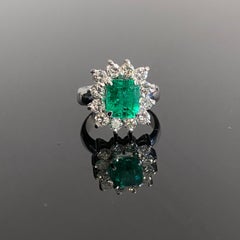 Contemporary Emerald Diamond Coronet Cluster Engagement Ring White Gold, 2010s