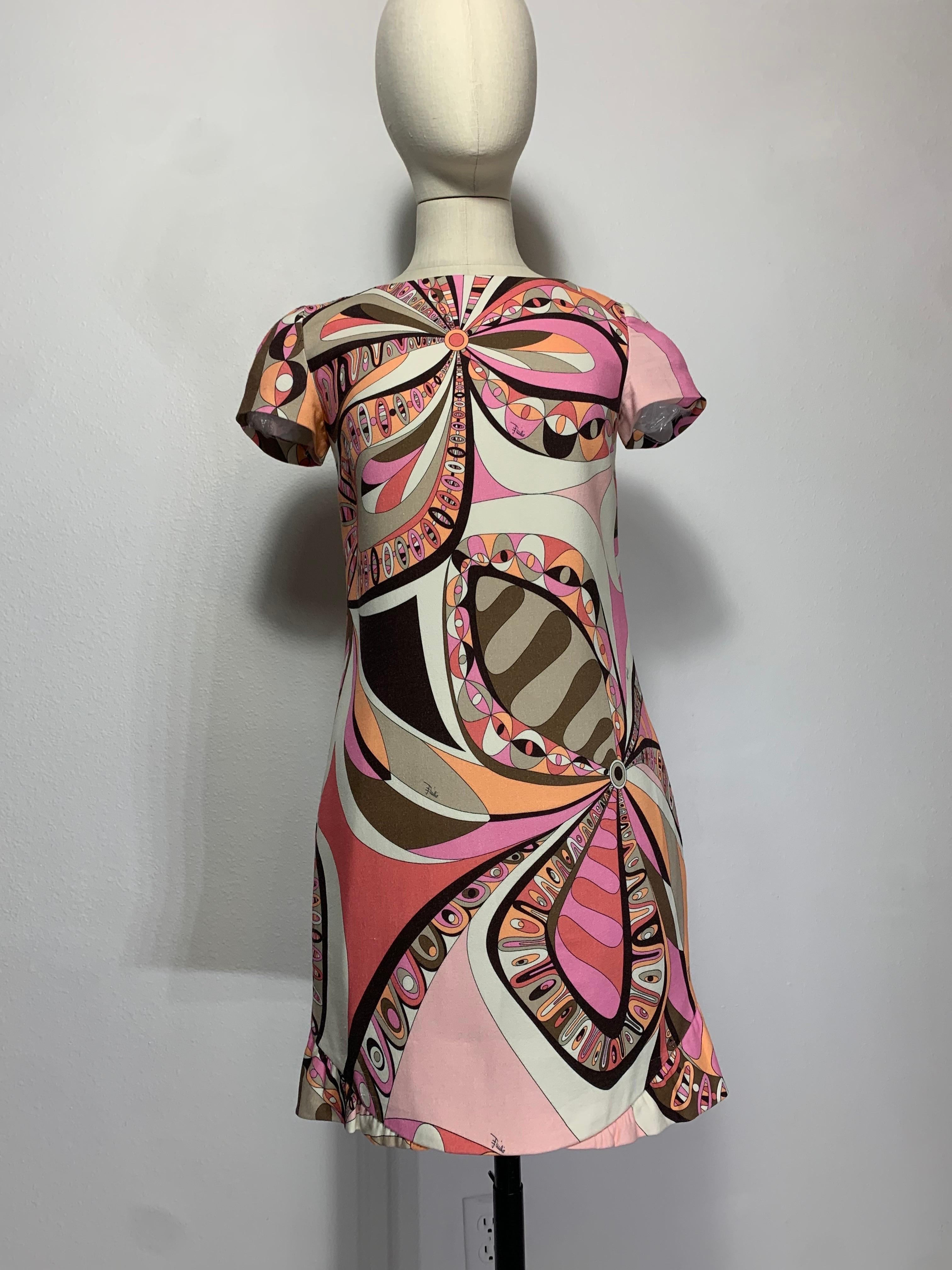 Contemporary Emilio Pucci Mod-Style Short-Sleeved Day Dress in Taupe Pink Print In Excellent Condition For Sale In Gresham, OR