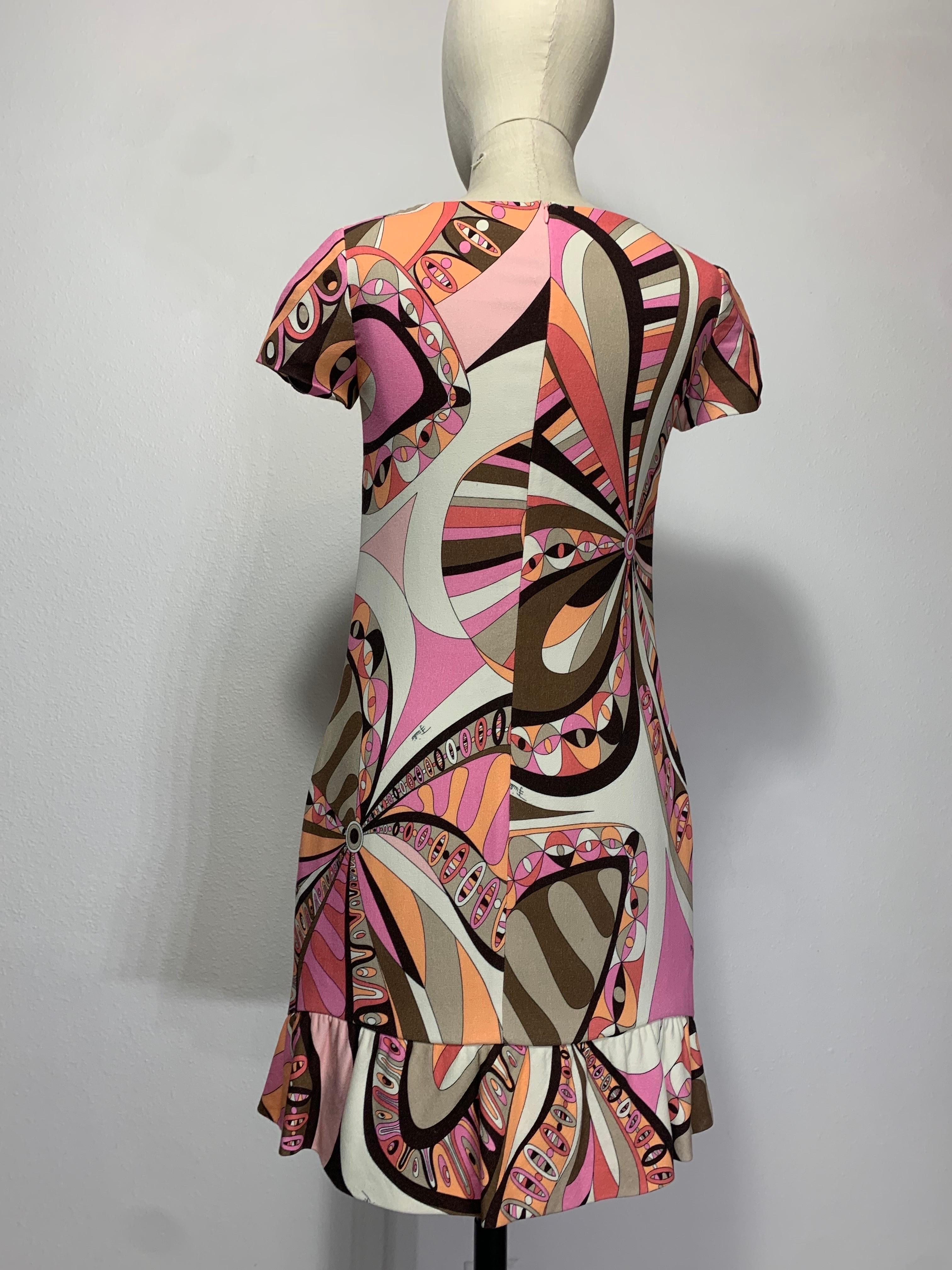 Contemporary Emilio Pucci Mod-Style Short-Sleeved Day Dress in Taupe Pink Print For Sale 5