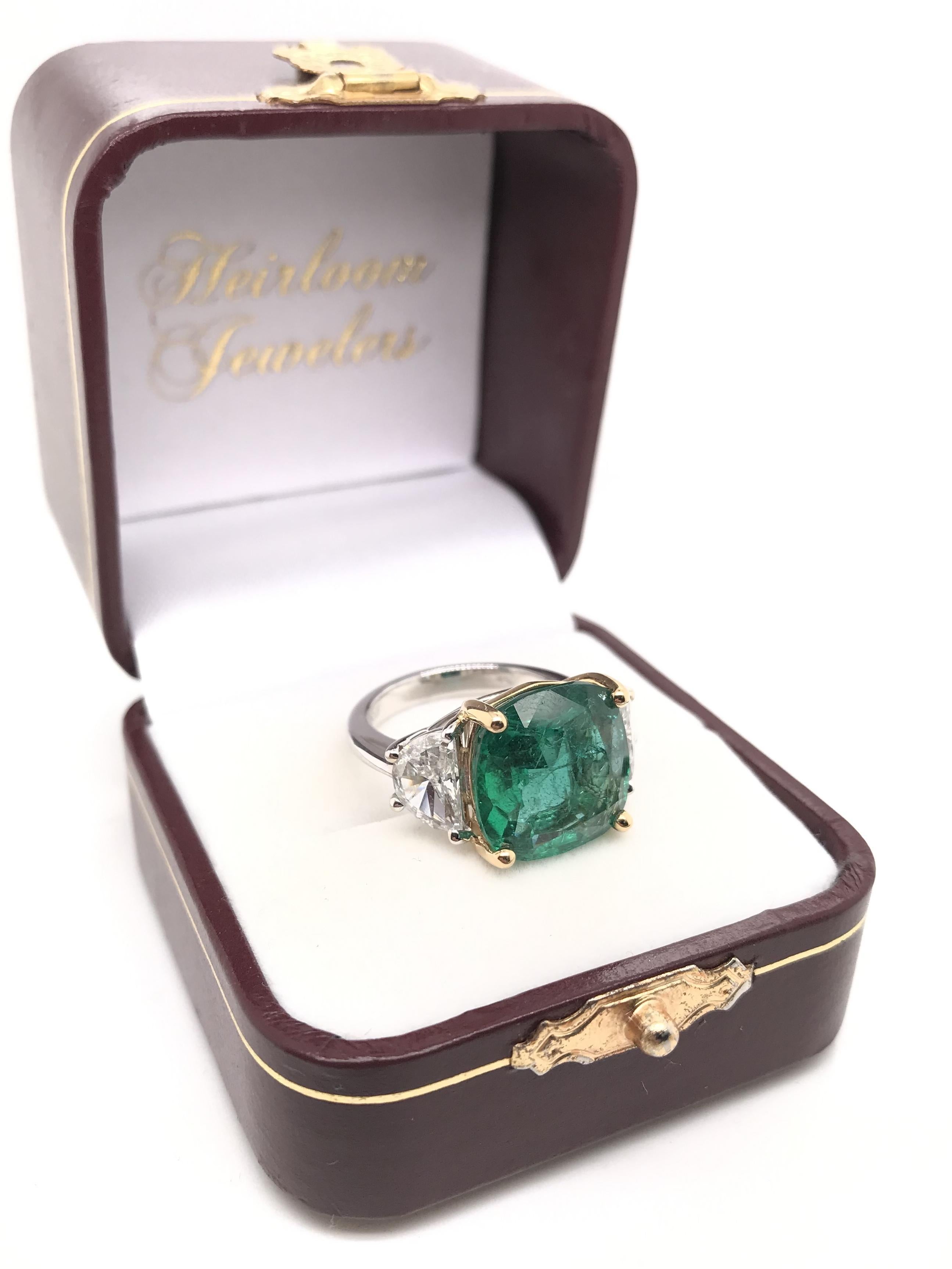 Contemporary Estate 7.88 Carat Emerald and Diamond Ring For Sale 10