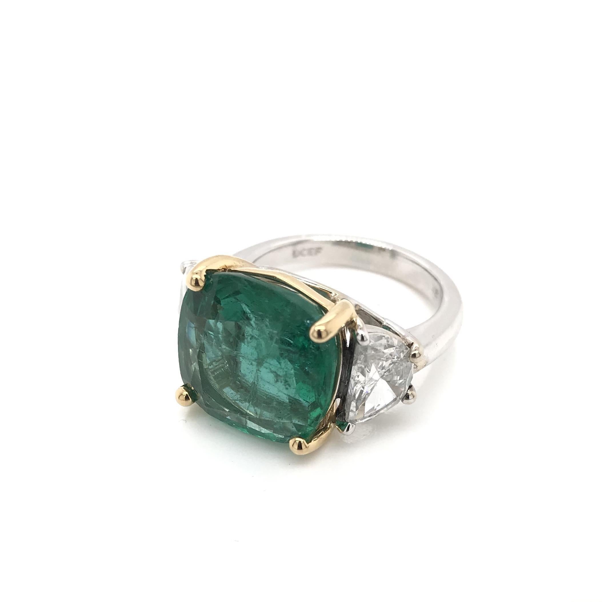 Cushion Cut Contemporary Estate 7.88 Carat Emerald and Diamond Ring For Sale