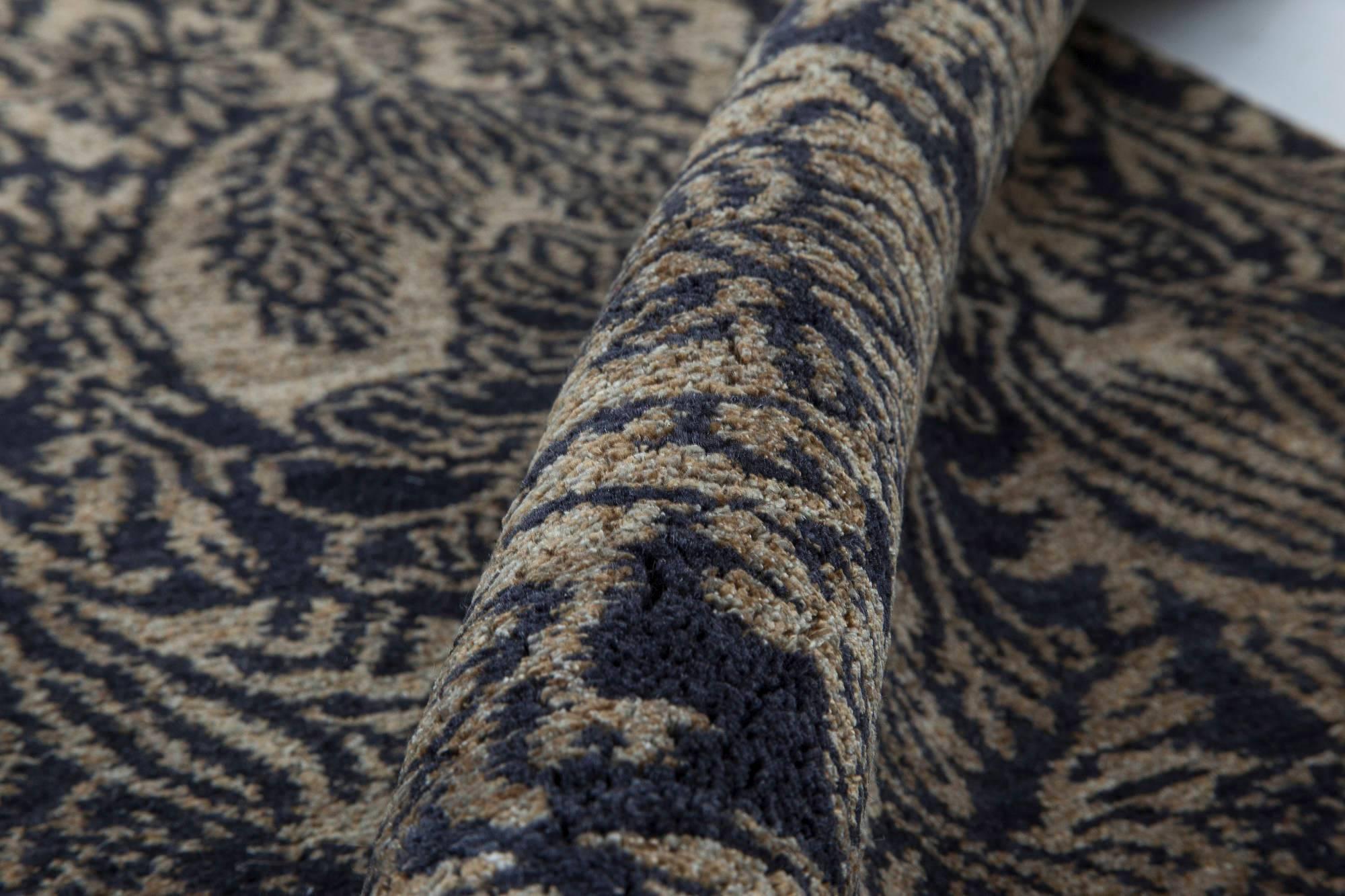 Contemporary European inspired Tibetan handmade rug by Doris Leslie Blau.
Size: 5.0