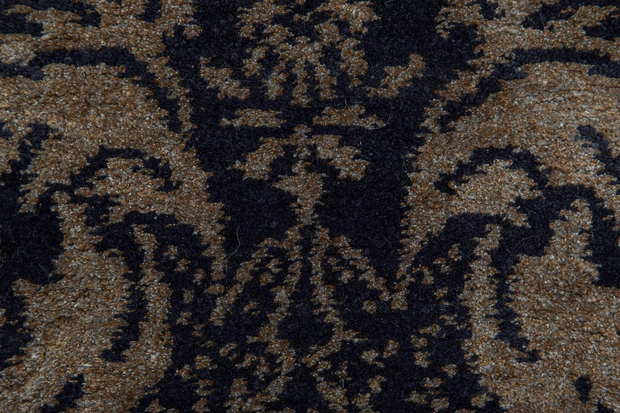 Contemporary European Inspired Tibetan Handmade Rug by Doris Leslie Blau Tibetano en venta