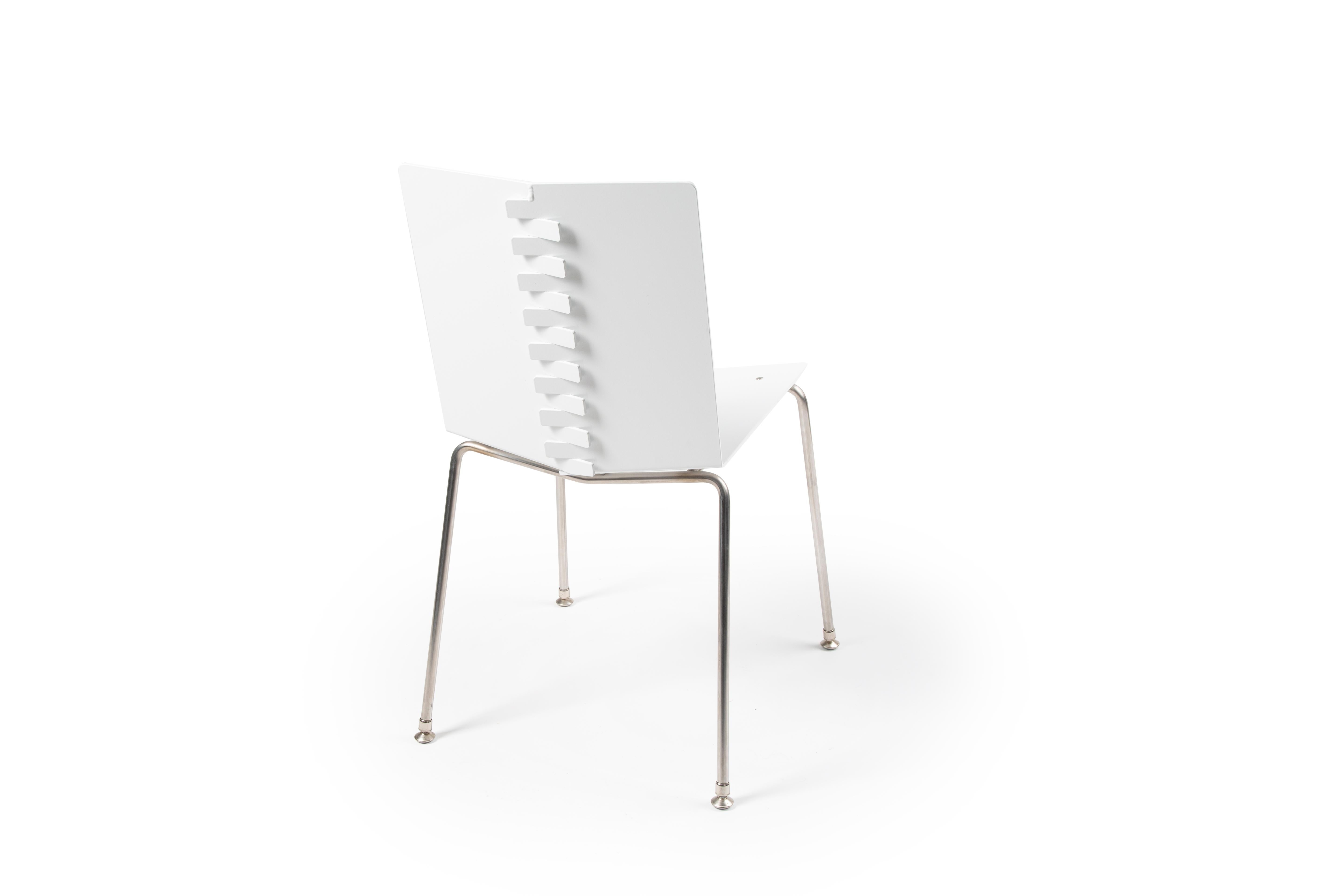Minimal Modern Exterior Dining Chair Powder Coated with Stainless Steel Legs In New Condition For Sale In Bozeman, MT