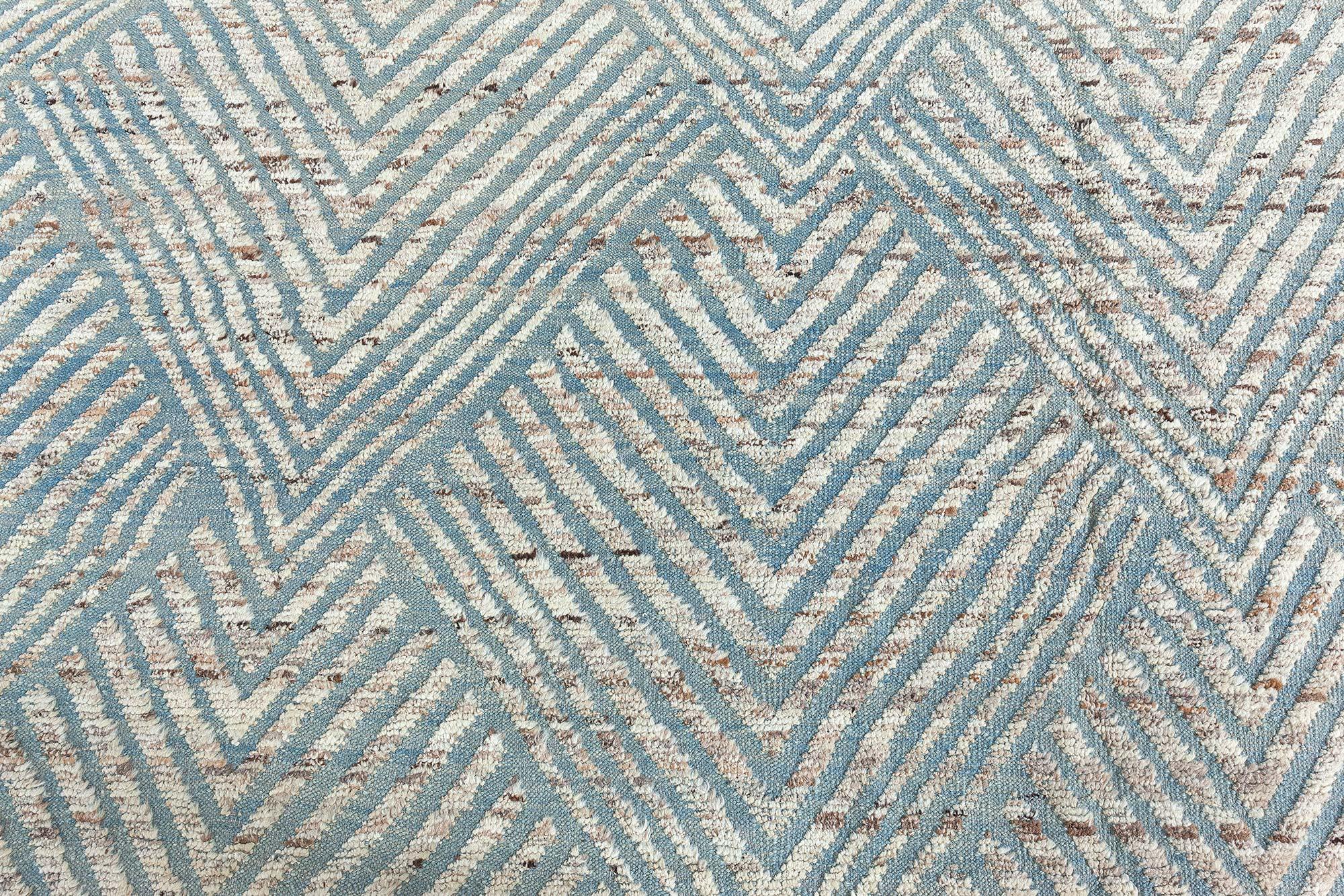 Lana Tappeto contemporaneo Extra Large Textural Conifers Greene & Greene di Doris Leslie Blau in vendita