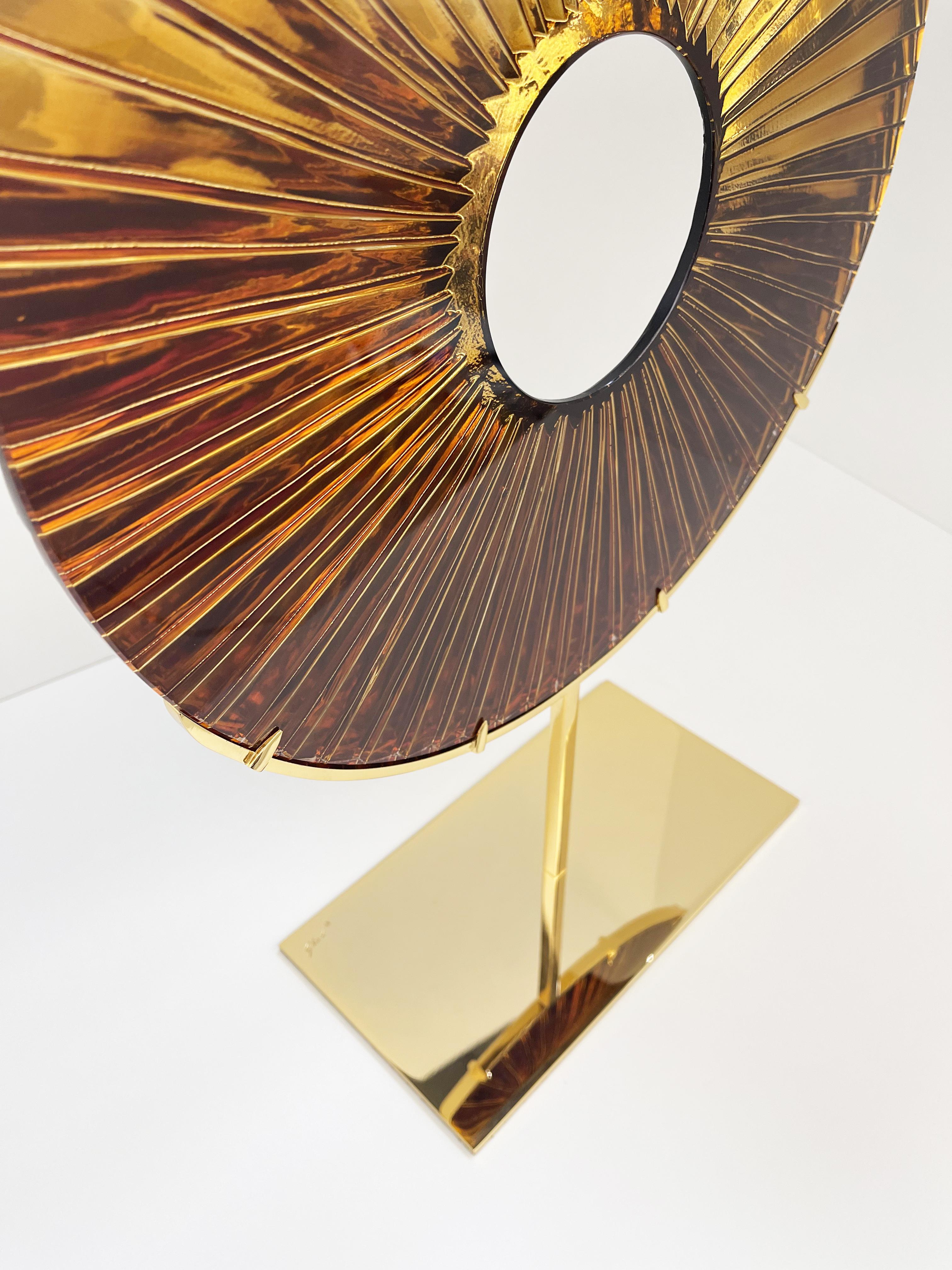 Hand-Carved Contemporary 'Eye' Sculpture Amber D:40cm Glass, Brass and Gold  by Ghirò Studio For Sale