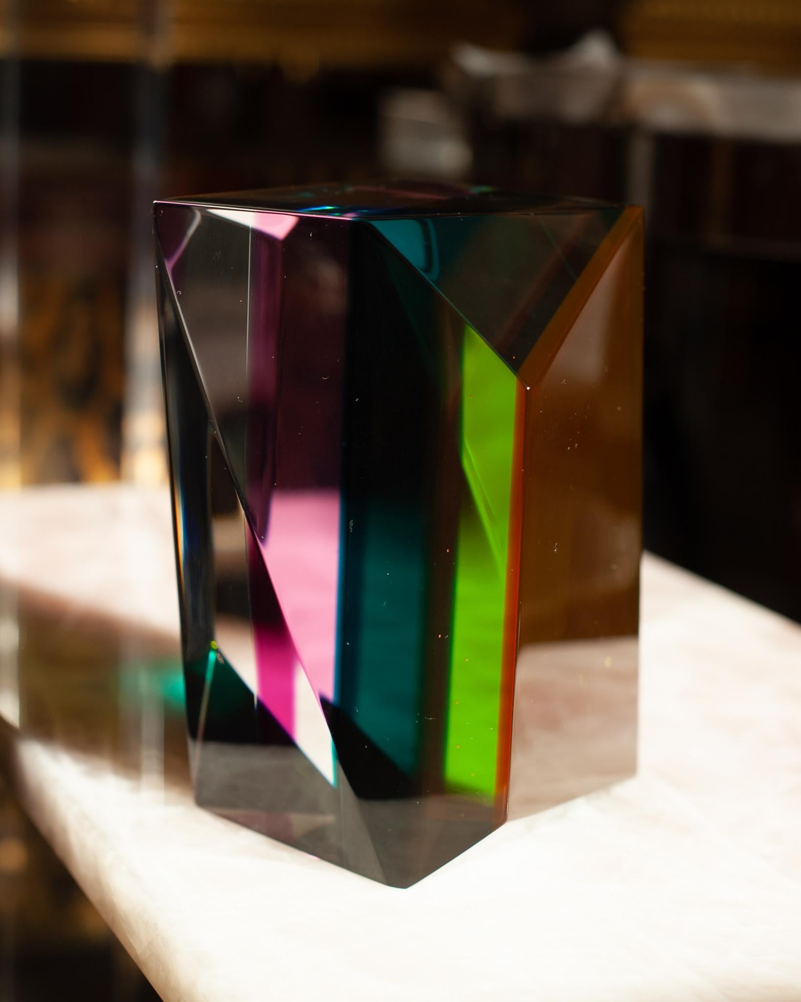Contemporary Faceted Multicolour Acrylic Block For Sale 1