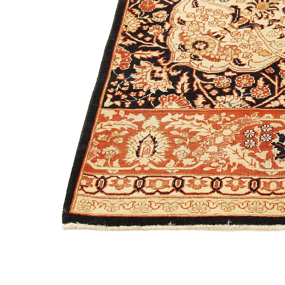 Hand-Woven Contemporary Turkish Farahan Style Rug with Black and Ivory Floral Details For Sale