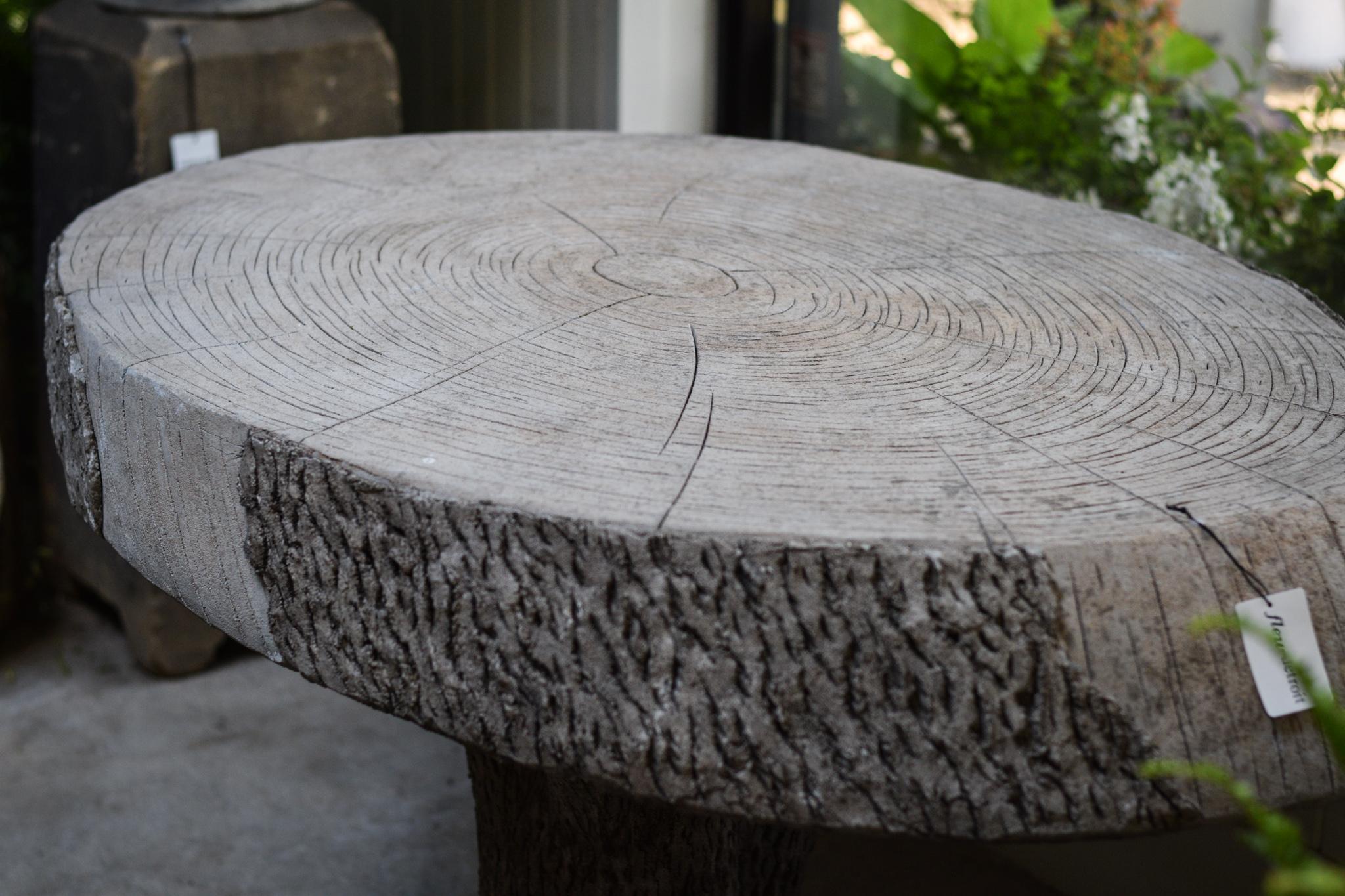 Mesa Contemporánea de Faux Bois Hecho a mano en venta