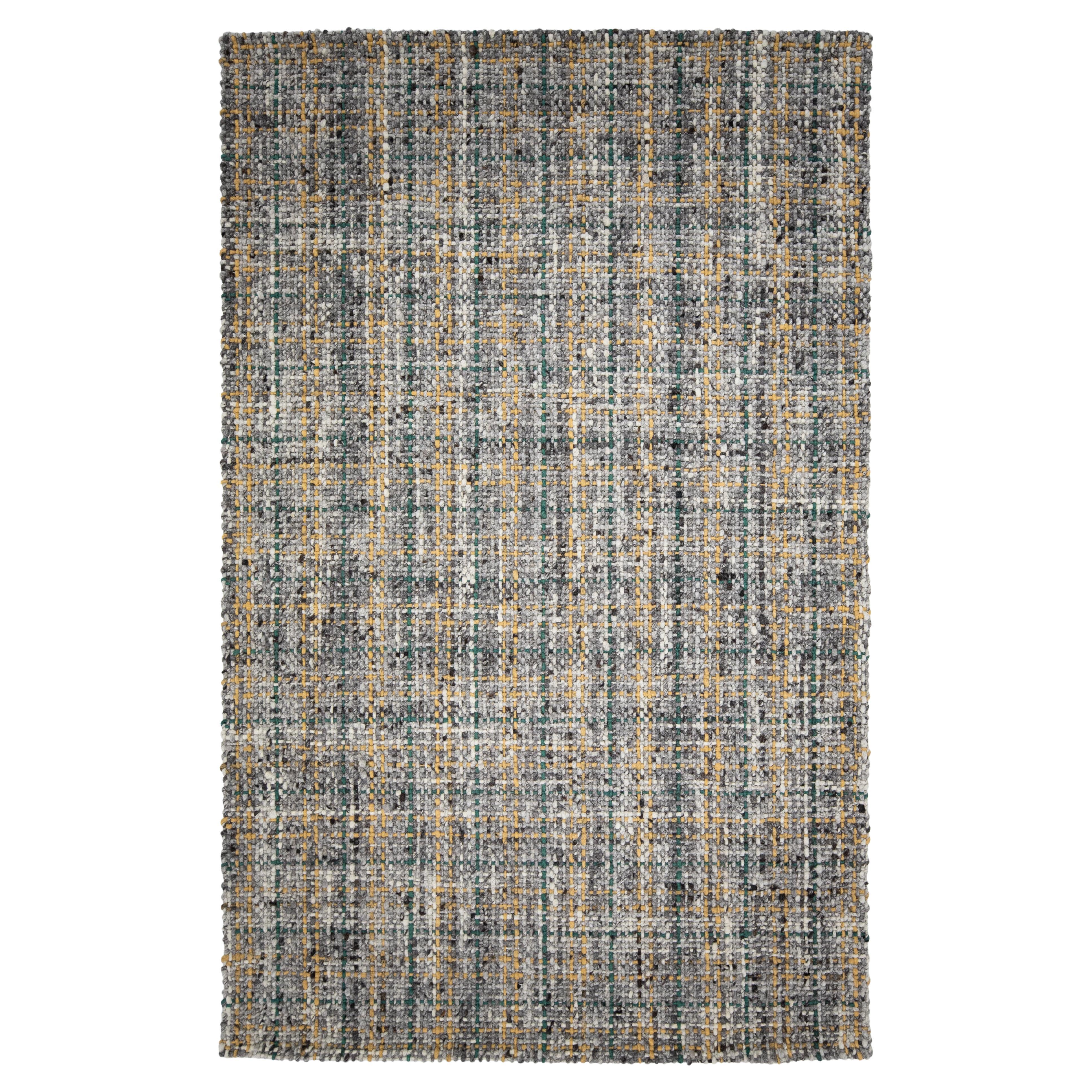 Contemporary Filzteppich aus handgefertigter Wolle in Grau mit geometrischem Muster von Apadana