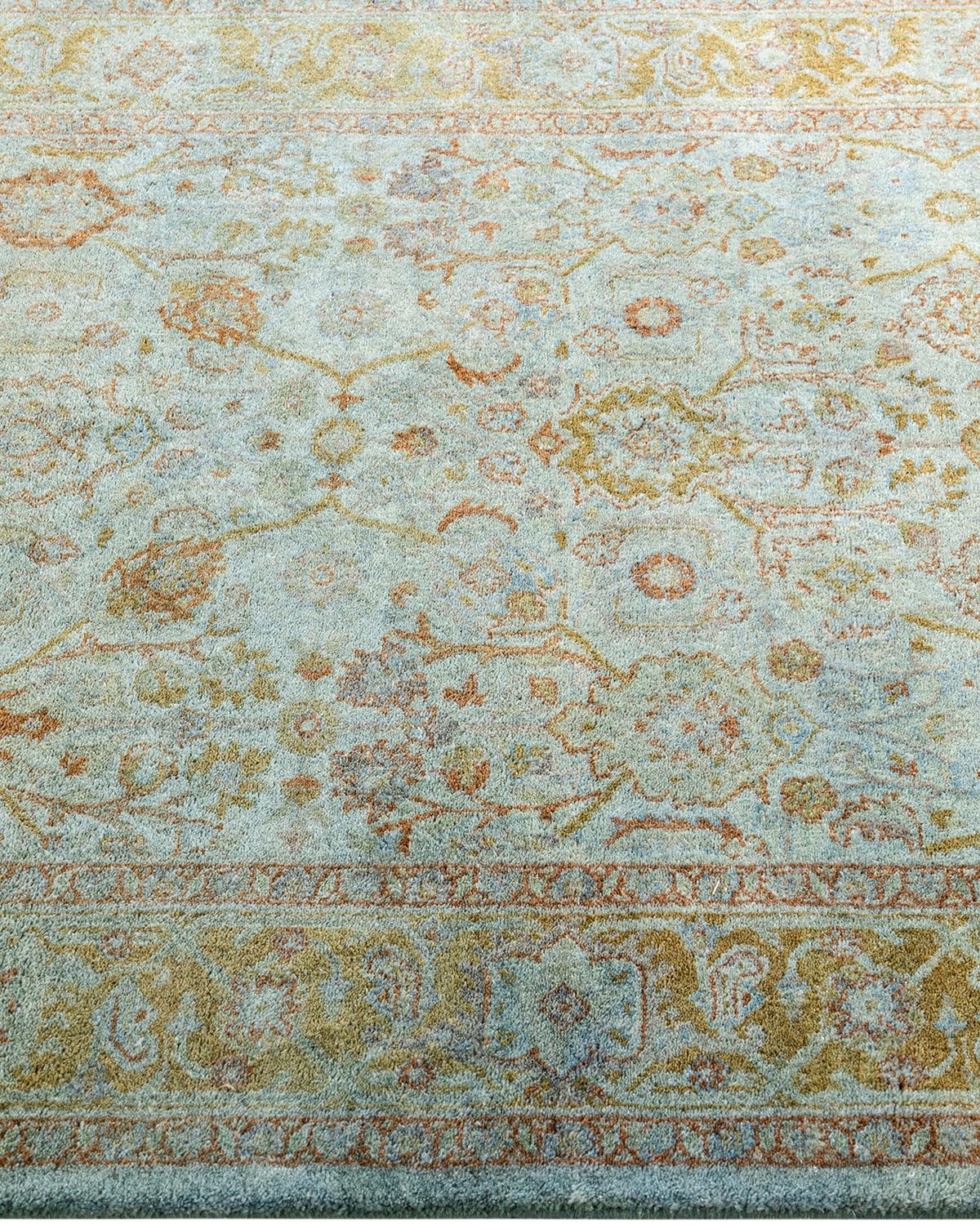 Contemporary Fine Vibrance Hand Knotted Wool Beige Area Rug  In New Condition For Sale In Norwalk, CT