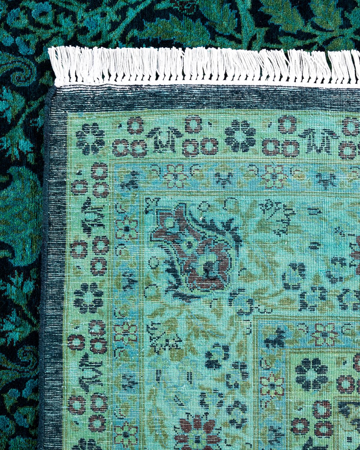 Contemporary Fine Vibrance Hand Knotted Wool Green Area Rug  For Sale 1