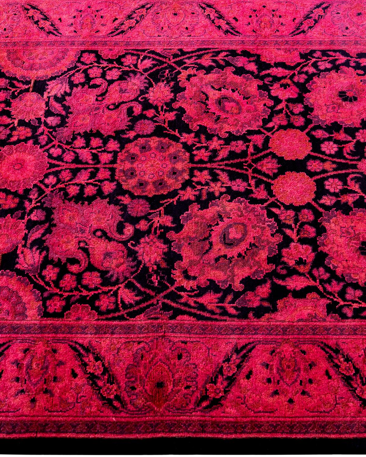 Chemin de table noir contemporain en laine finement nouée à la main Neuf - En vente à Norwalk, CT